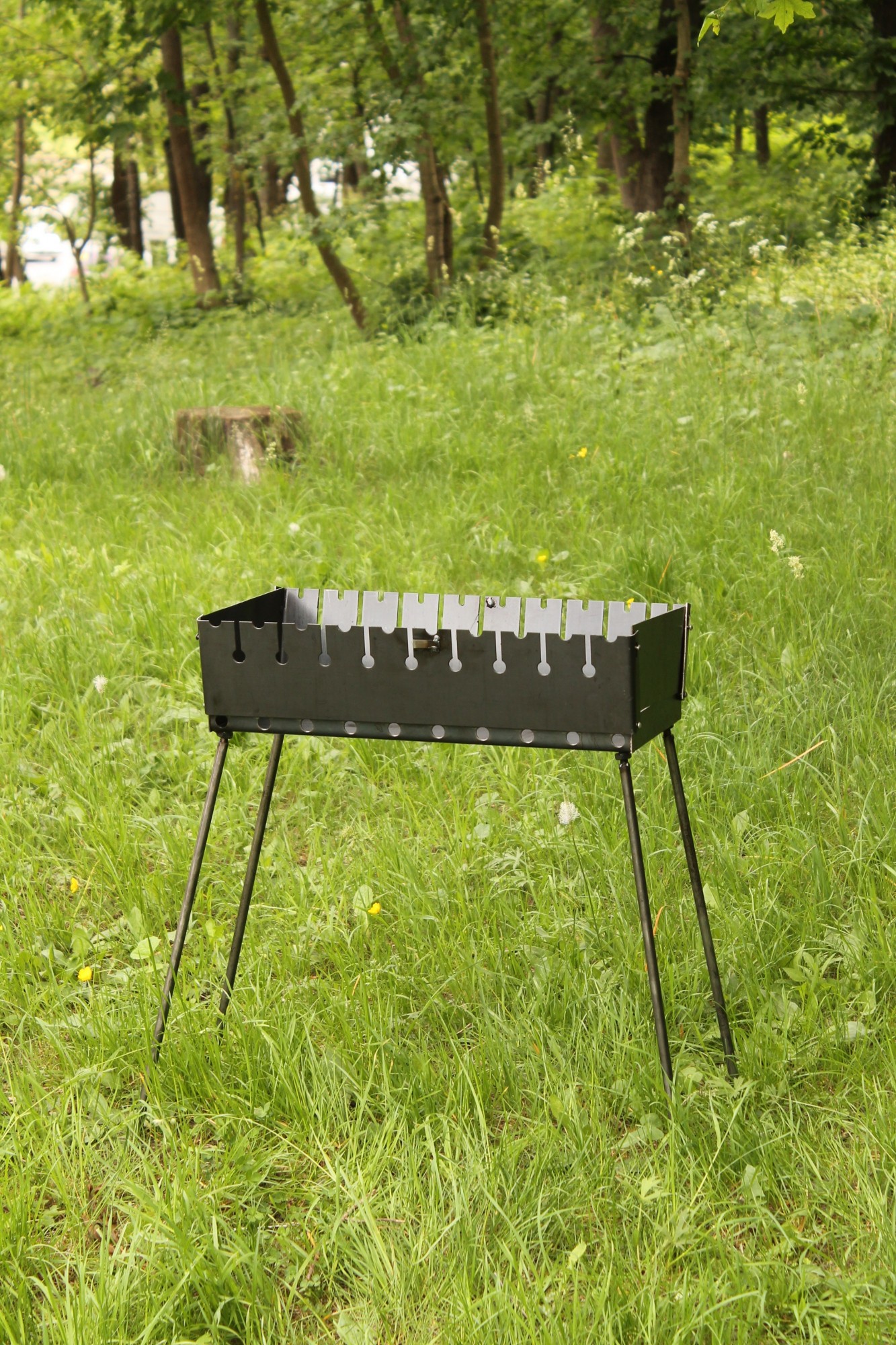 

Мангал валіза на 10 шампурів