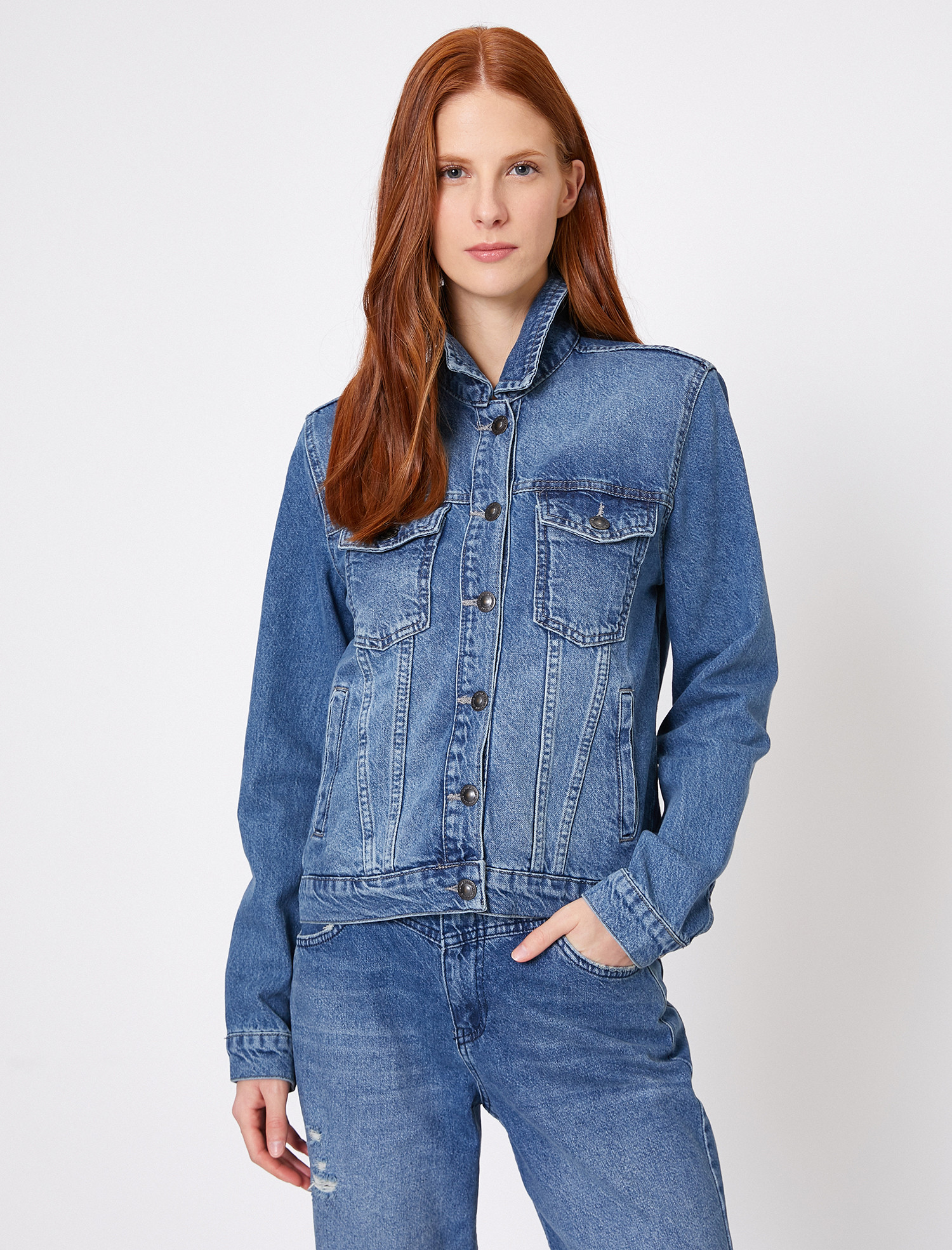 

Джинсовая куртка Koton 0KAK57250MD-MID 36 Mid