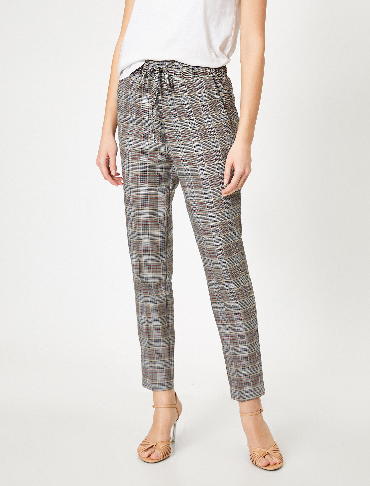 

Брюки Koton 0KAK42242UW-P69 40 Grey Check