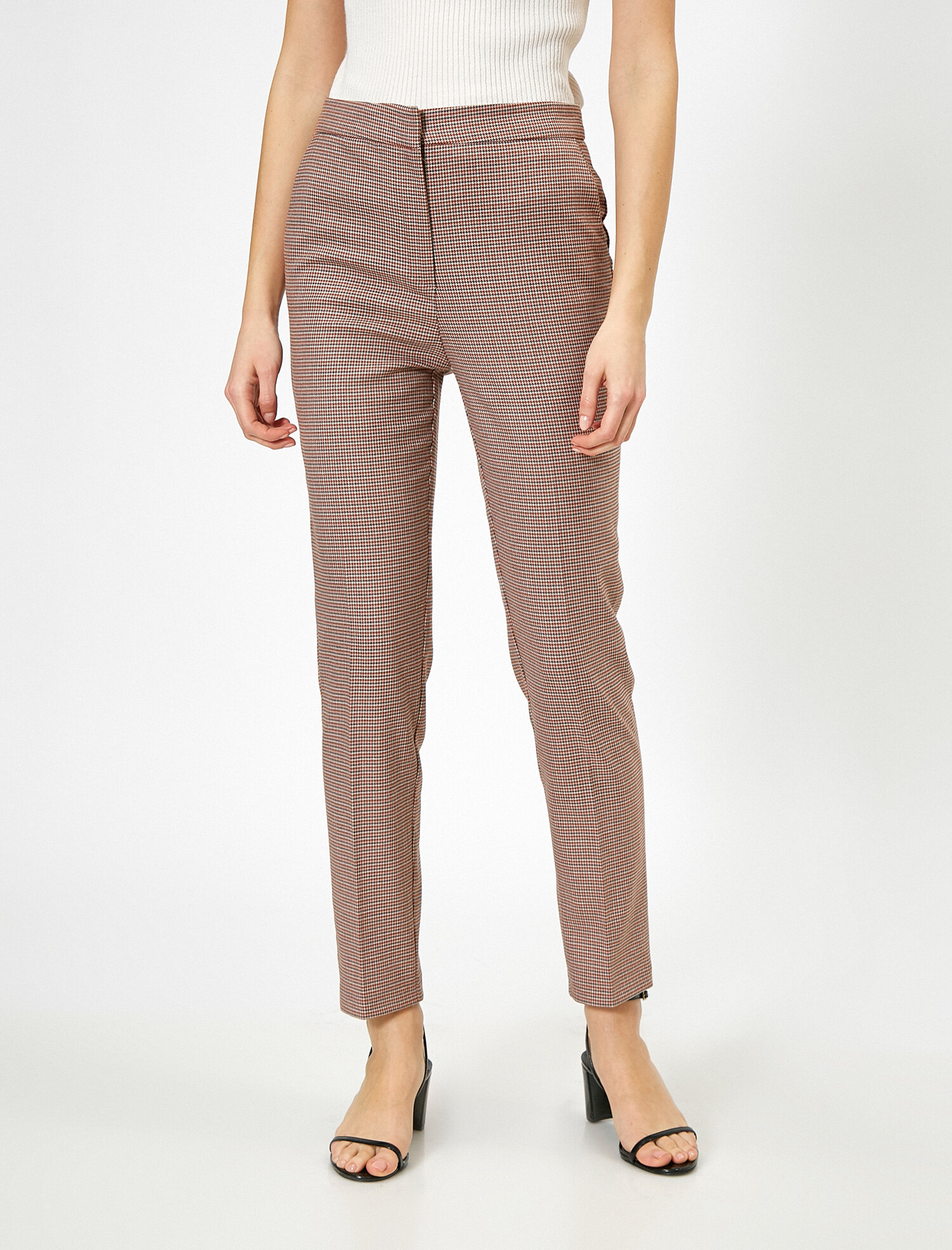 

Брюки Koton 0KAK42276UW-03R 34 Pink Check