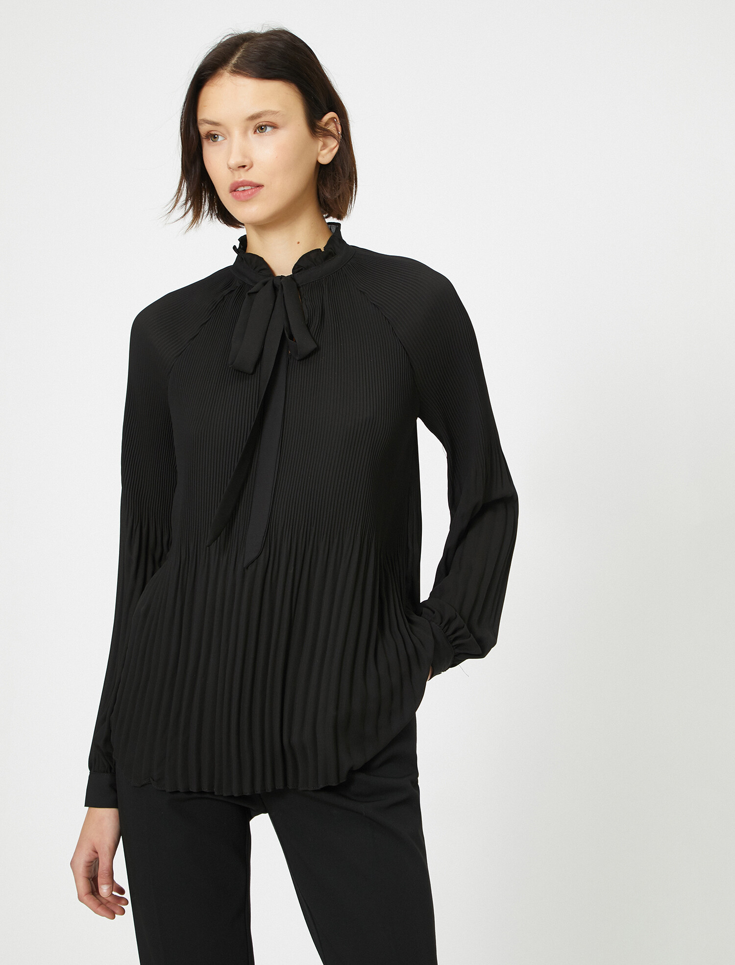 

Блузка Koton 0KAK68376PW-999 34 Black