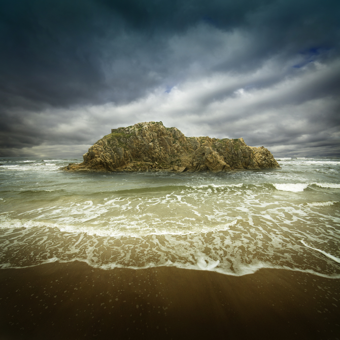 

Фотообои Море 'Скала в море' (1577) , Классик