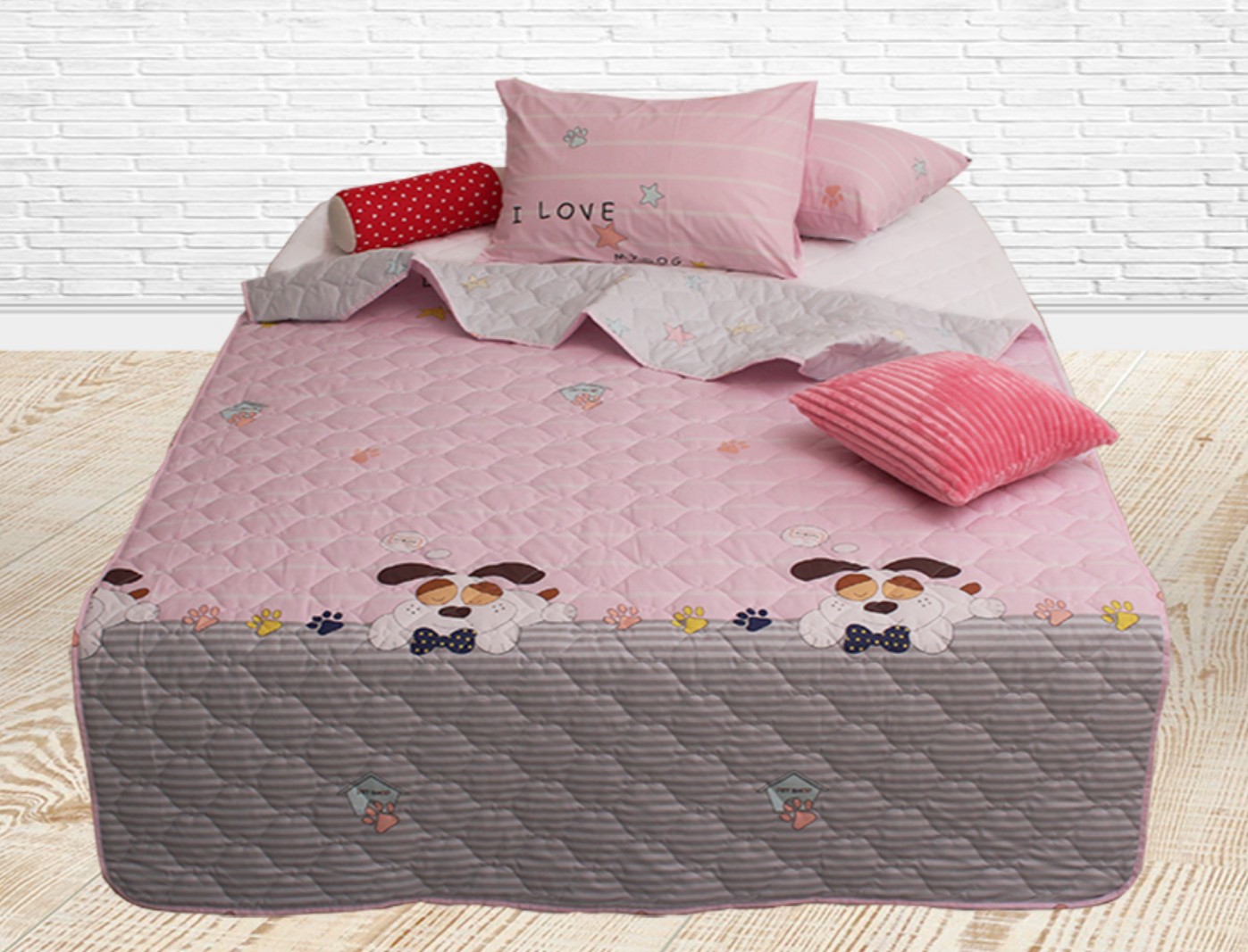 

Покрывало-одеяло TAG 160х212 Гав-гав детское летнее стеганное Розовое 09730470911