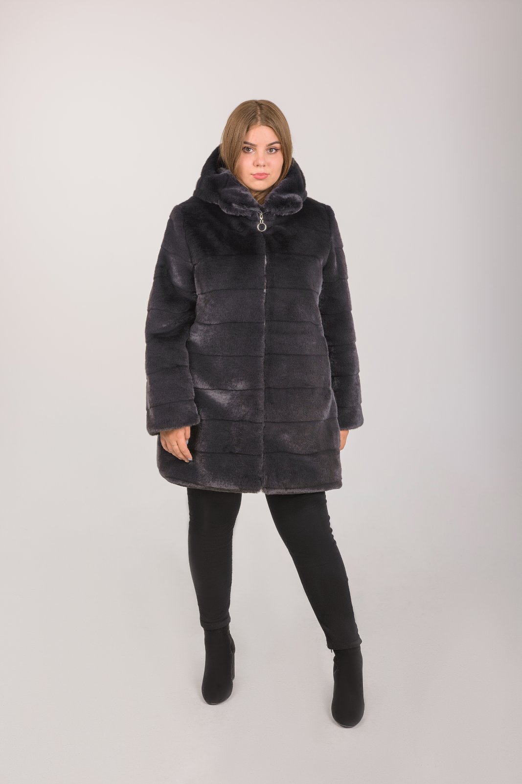 

Fashions • Шуба Linda Fashions 56 антрацит (№025К-бр)