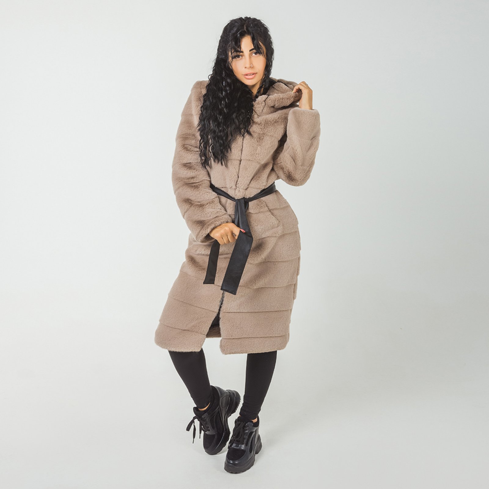 

Fashions • Шуба Rebecca Fashions 50 бежевый (№021)