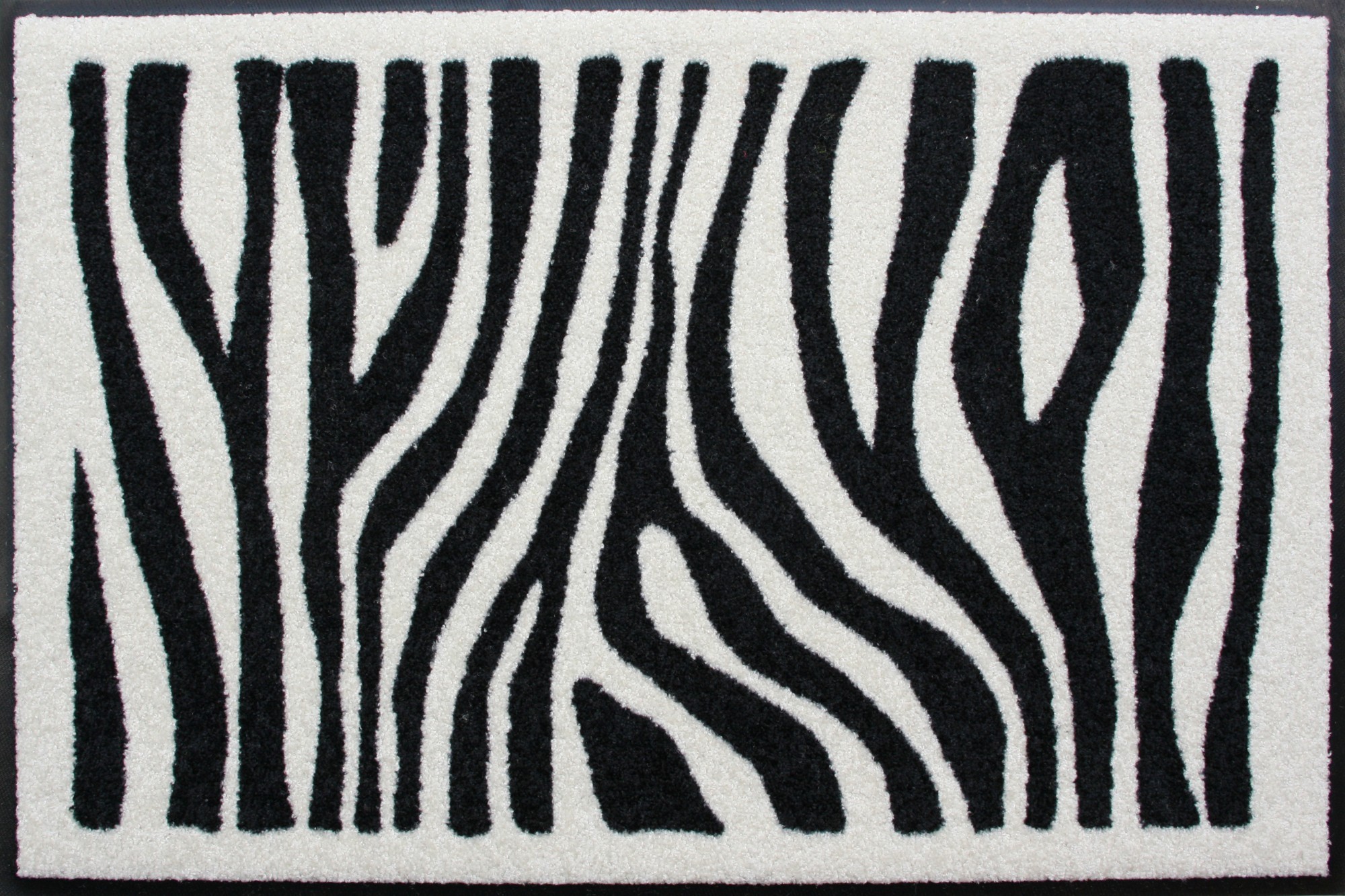 

Коврик дизайнерский SalonLowe Сафари. Zebra look 50х75 см