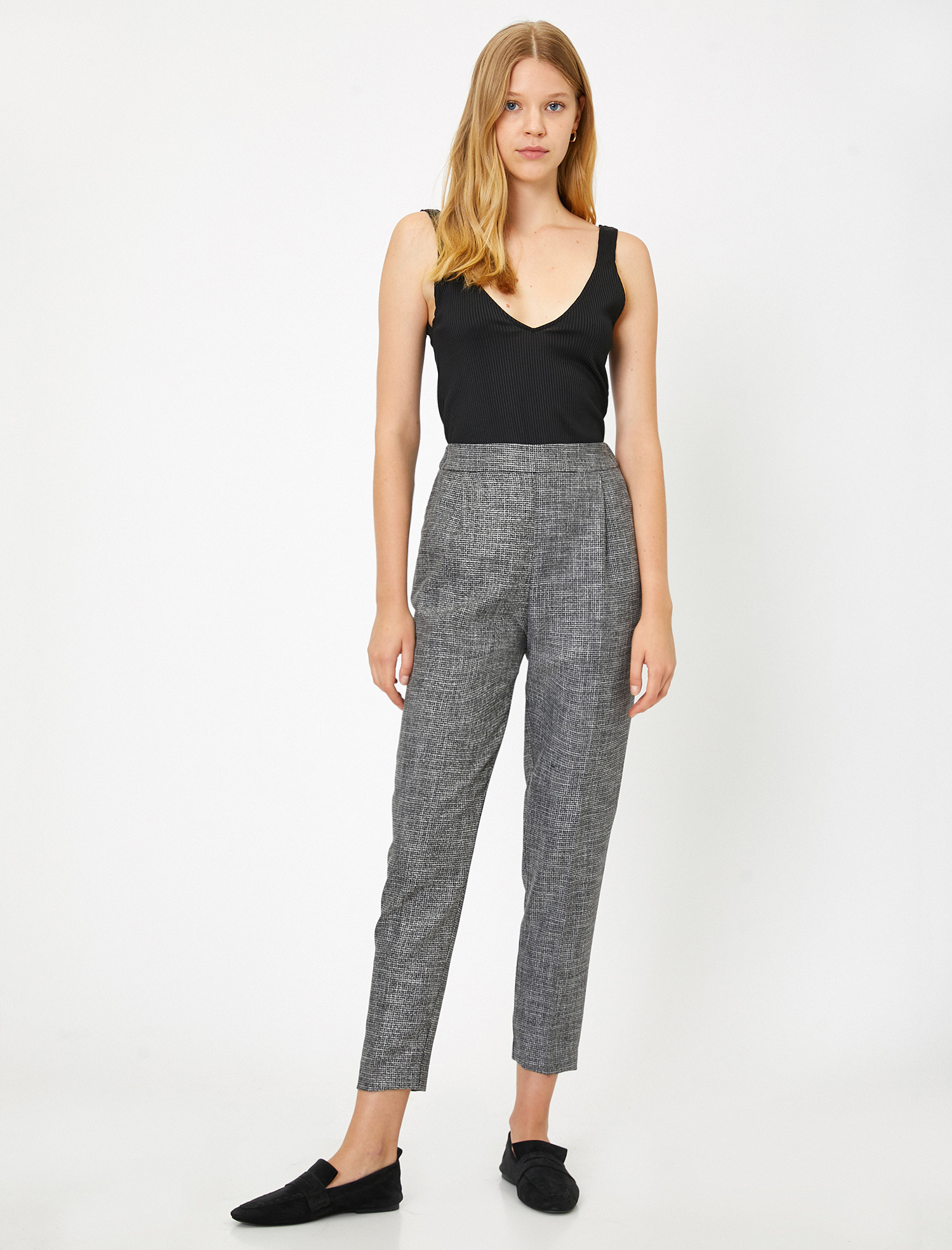 

Брюки Koton 0KAK42106UW-36T 40 Grey Check