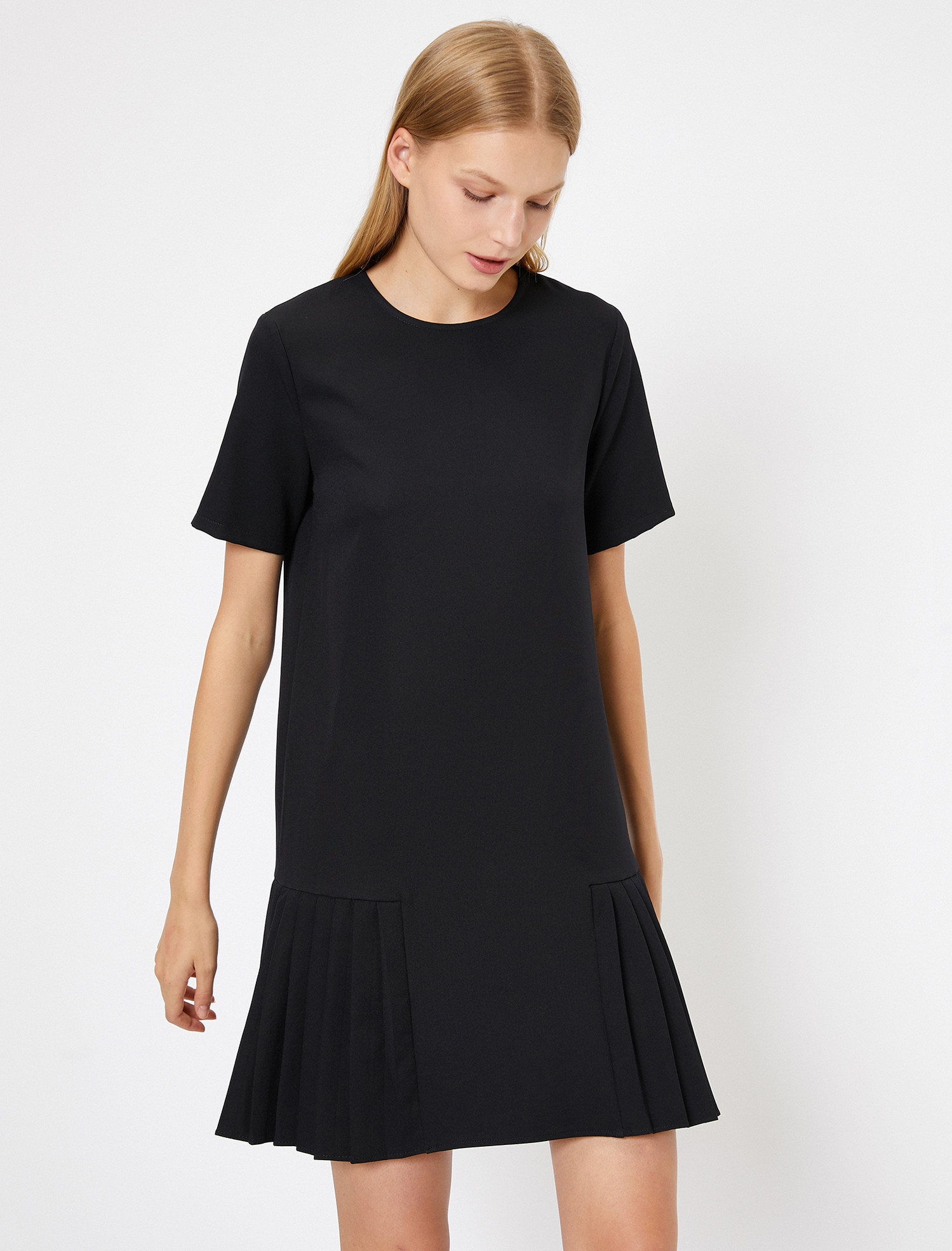 

Платье Koton 0KAK83227EW-999 36 Black