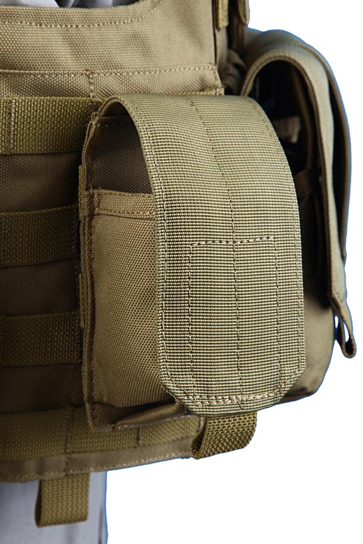 

Гранатный подсумок для дымовой гранаты молле Shark Molle Smoke Grenade Pouch 80001209, 900D AT FG ( Атакс ФГ)