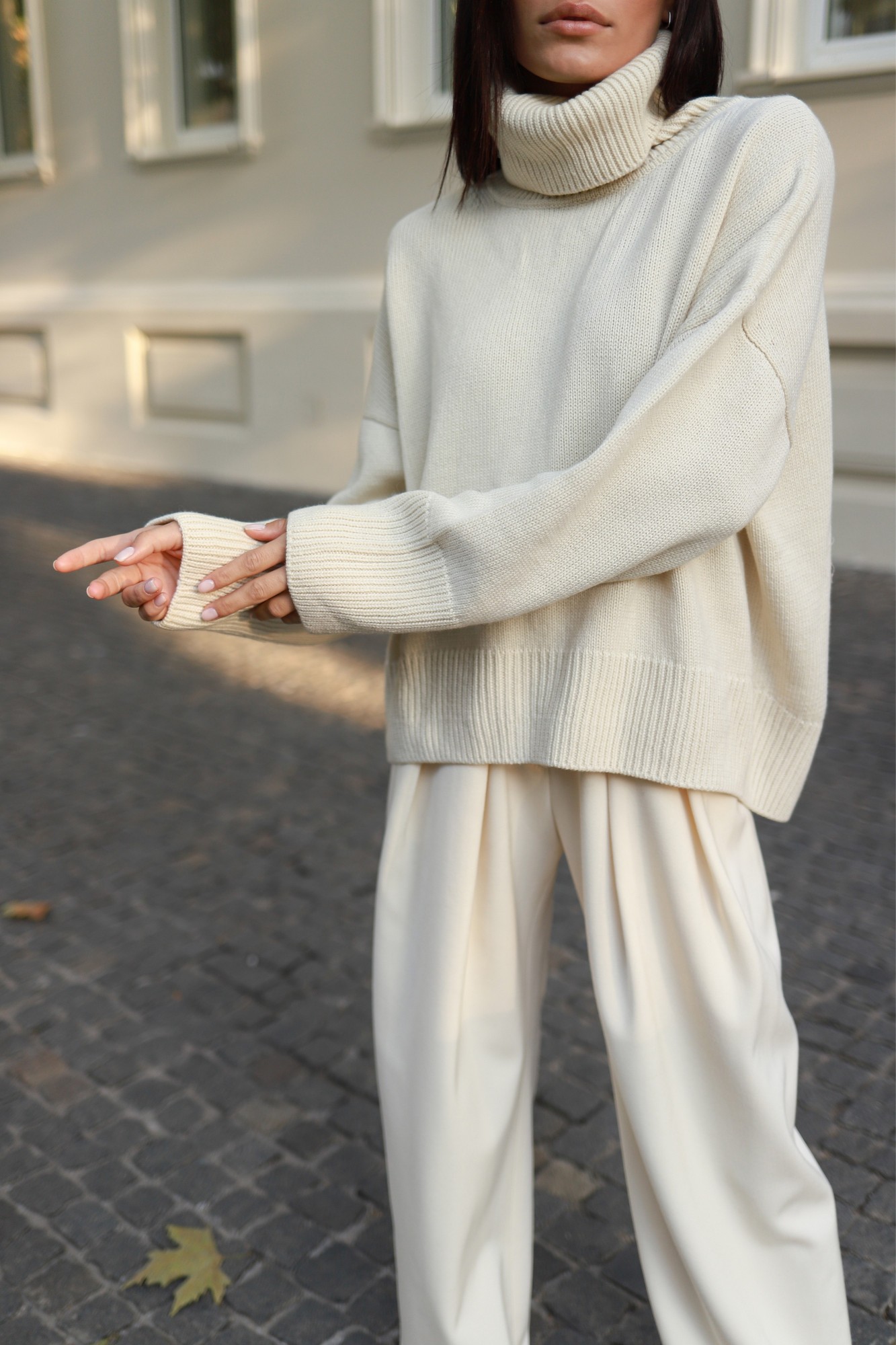 

Свитер NiSO Oversize с горлом One size Молоко (OB01)
