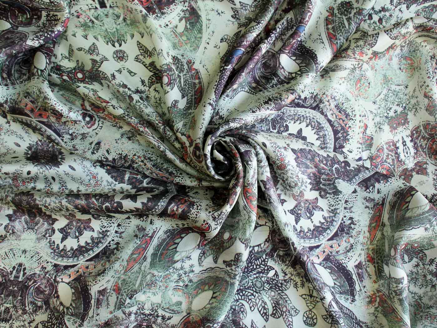 

Ткань Alta Moda Шелк пог.м. арт. 13755