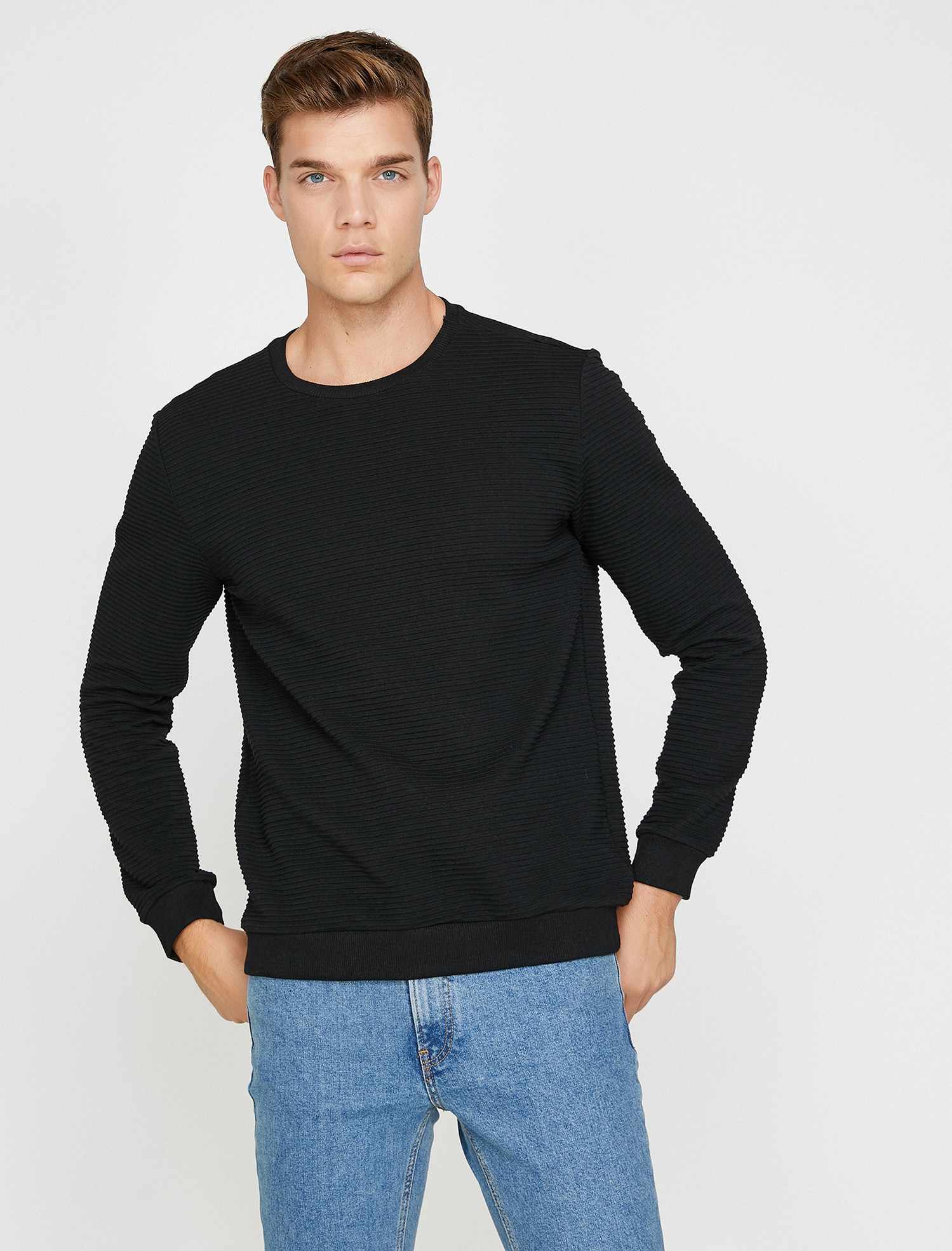 

Свитшот Koton 0KAM91205LK-999 M Black
