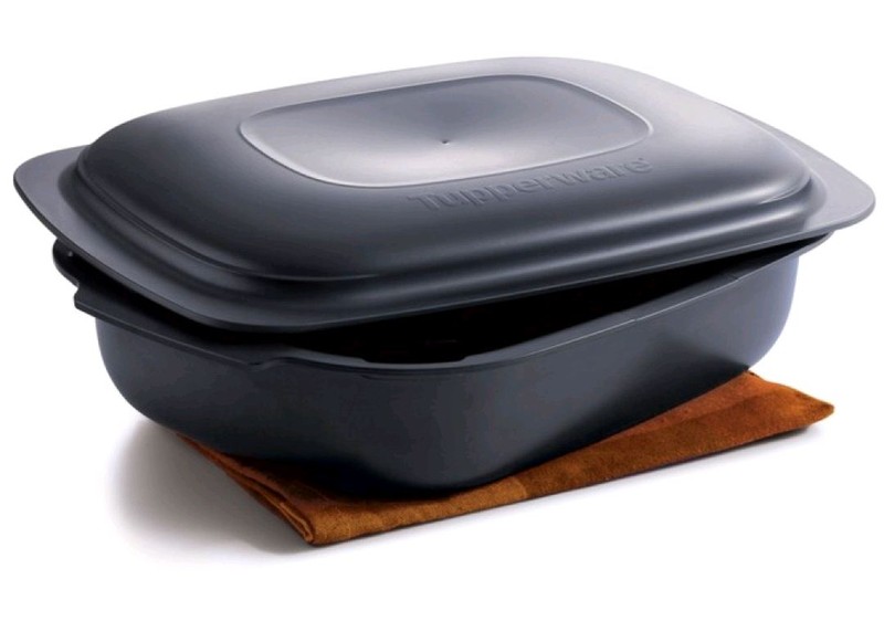 

Кастрюля УльтраПро (5,7 л) с крышкой Tupperware