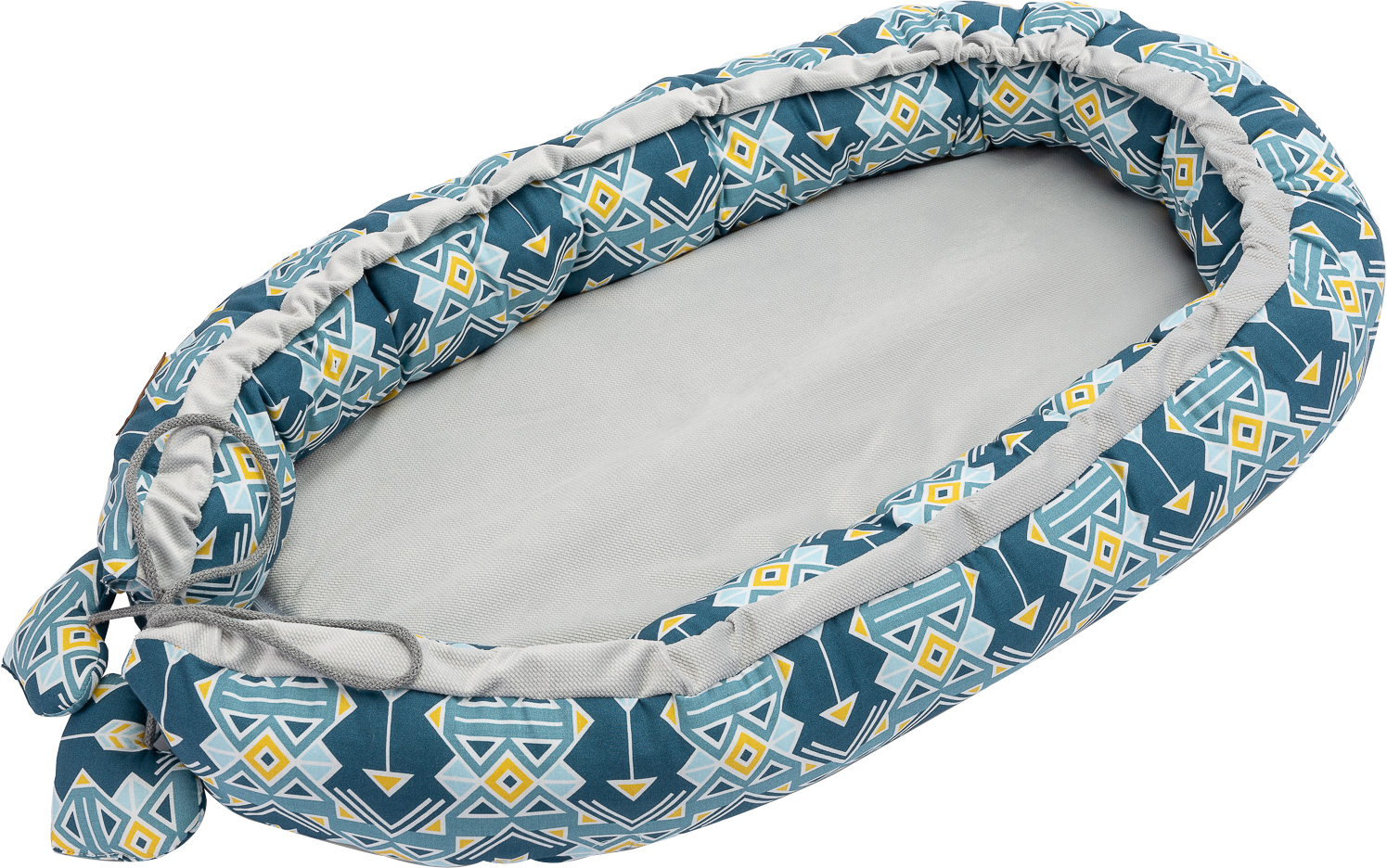 

Кокон-гнездышко для новорожденного Sensillo Velvet Granatowy Ornament (SILLO-22888)