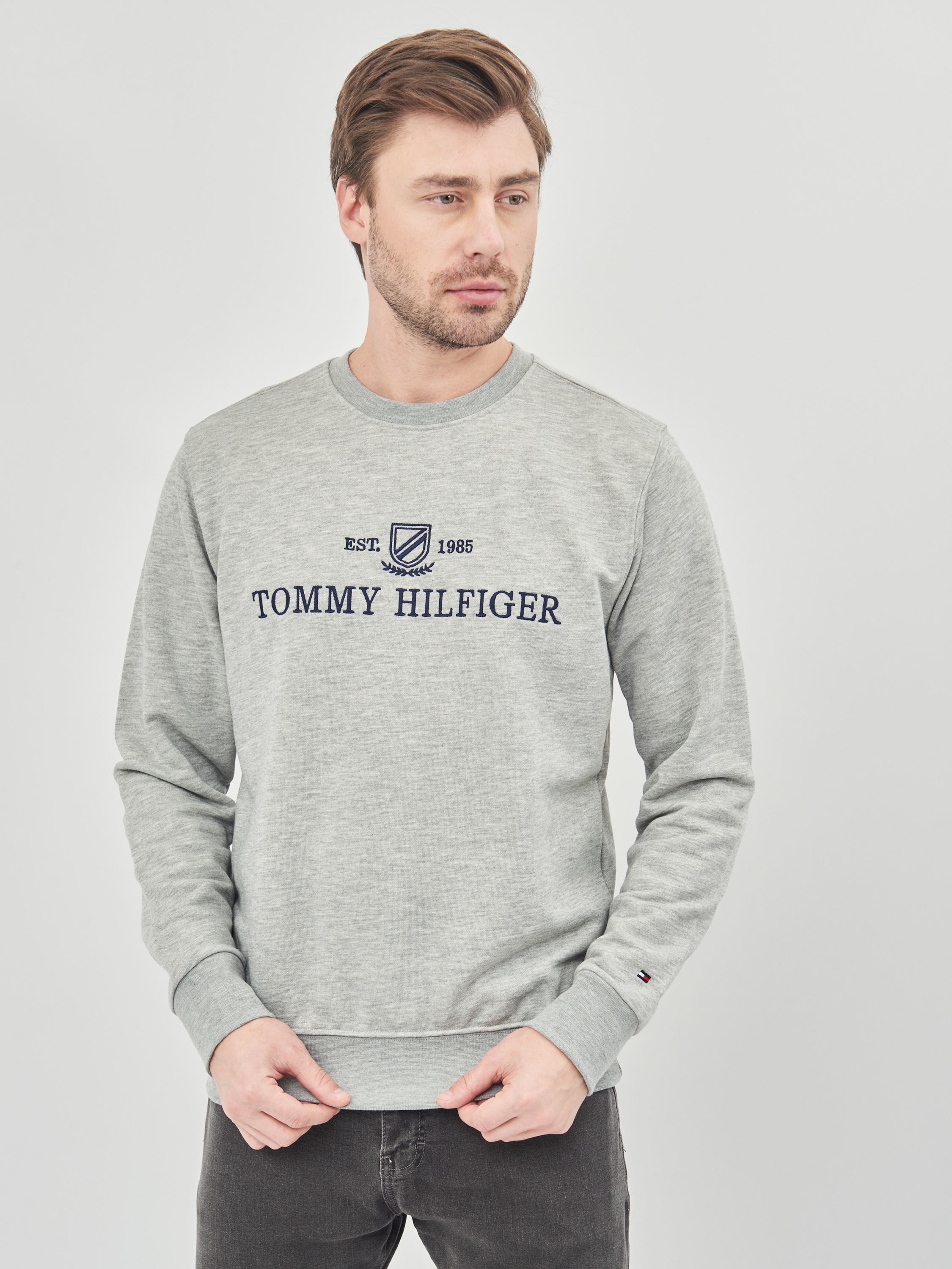 

Свитшот Tommy Hilfiger 10432.2 S (44) Серый