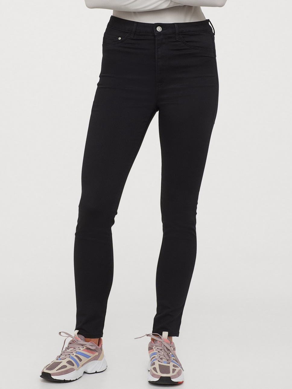 

Брюки H&M 0399223-8 30/32 Черные