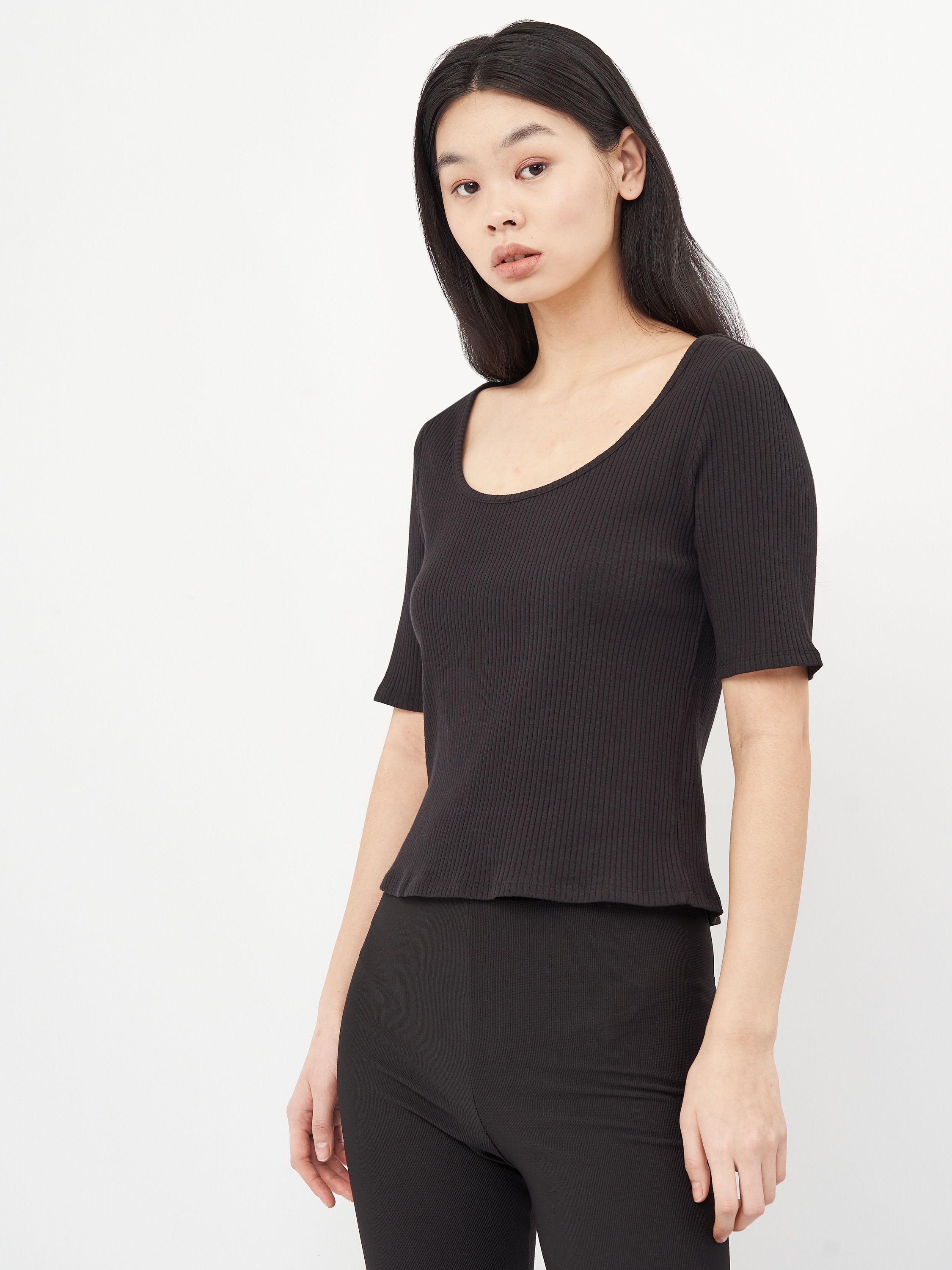 

Футболка H& 2411-7601200  Черная, Футболка H&M 2411-7601200 M Черная