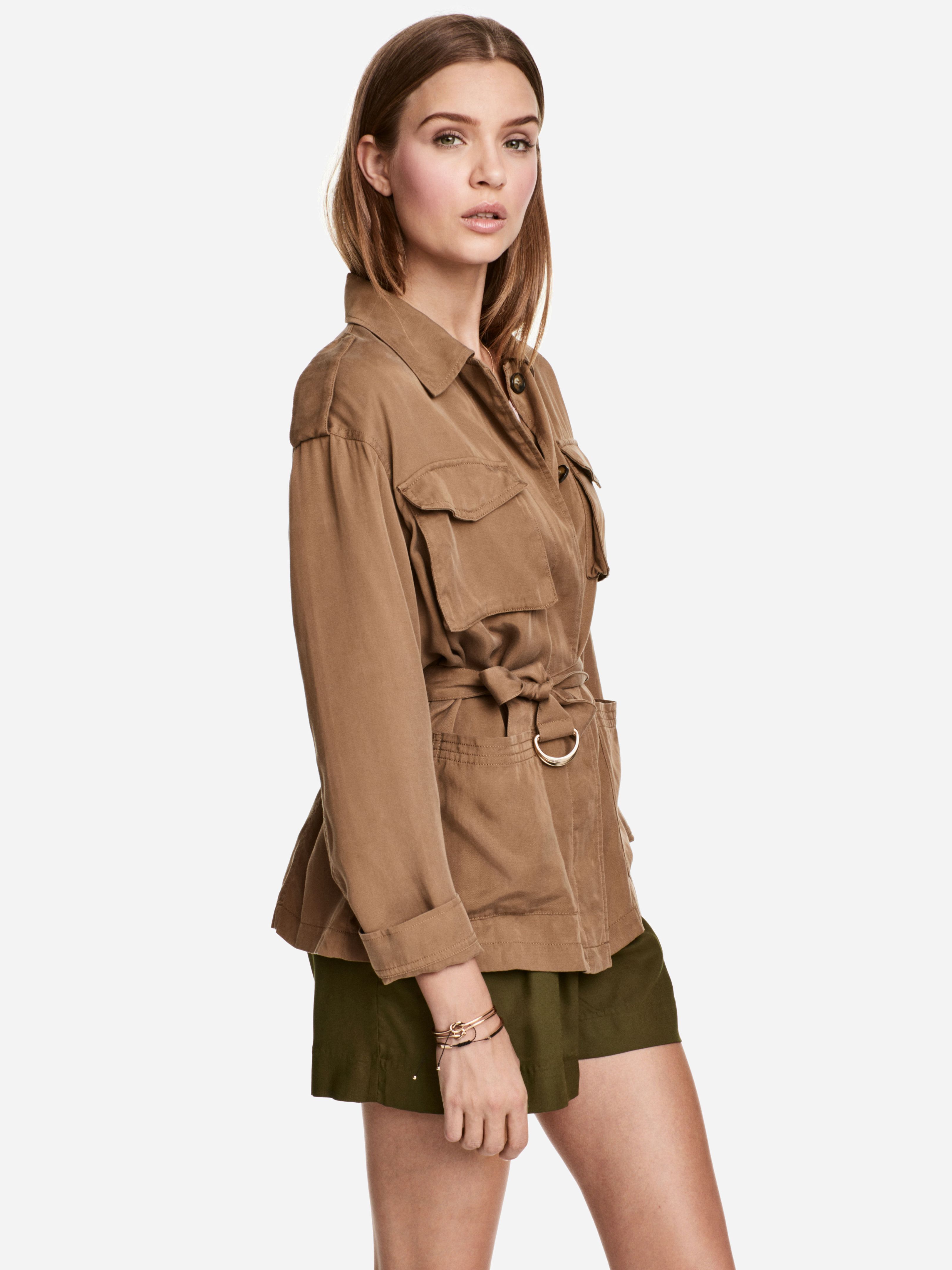 

Ветровка H&M 5013405-ACTQ S Бежевая