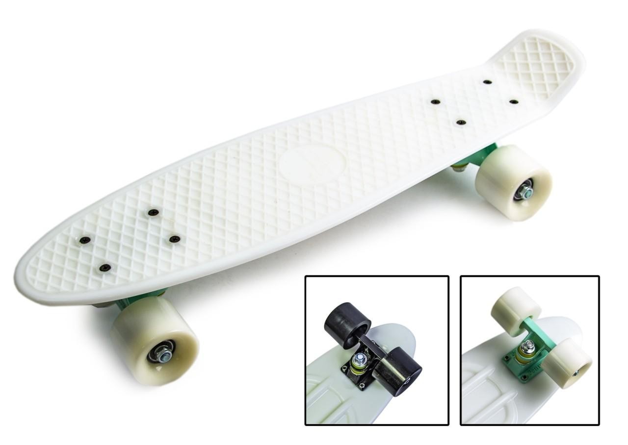 

Скейтборд "Penny Board" белый с матоввыми колесами
