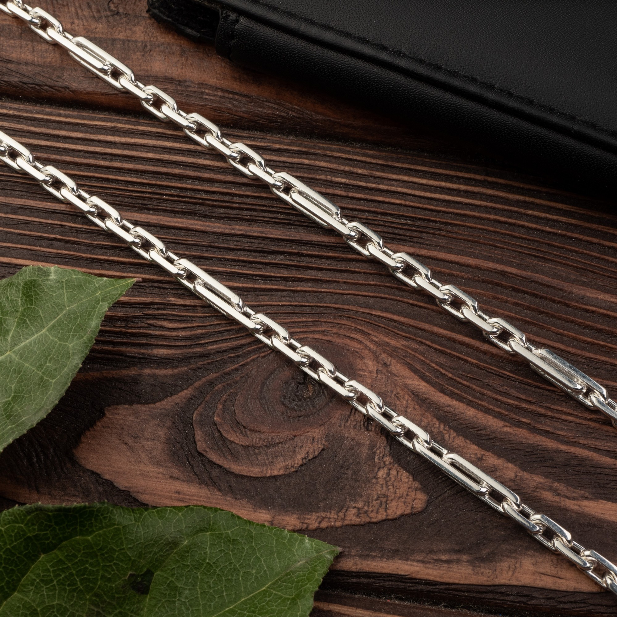 

Серебряная цепочка Якорь с удлиненным звеном 50 см 25,5 грамм арт 120/8