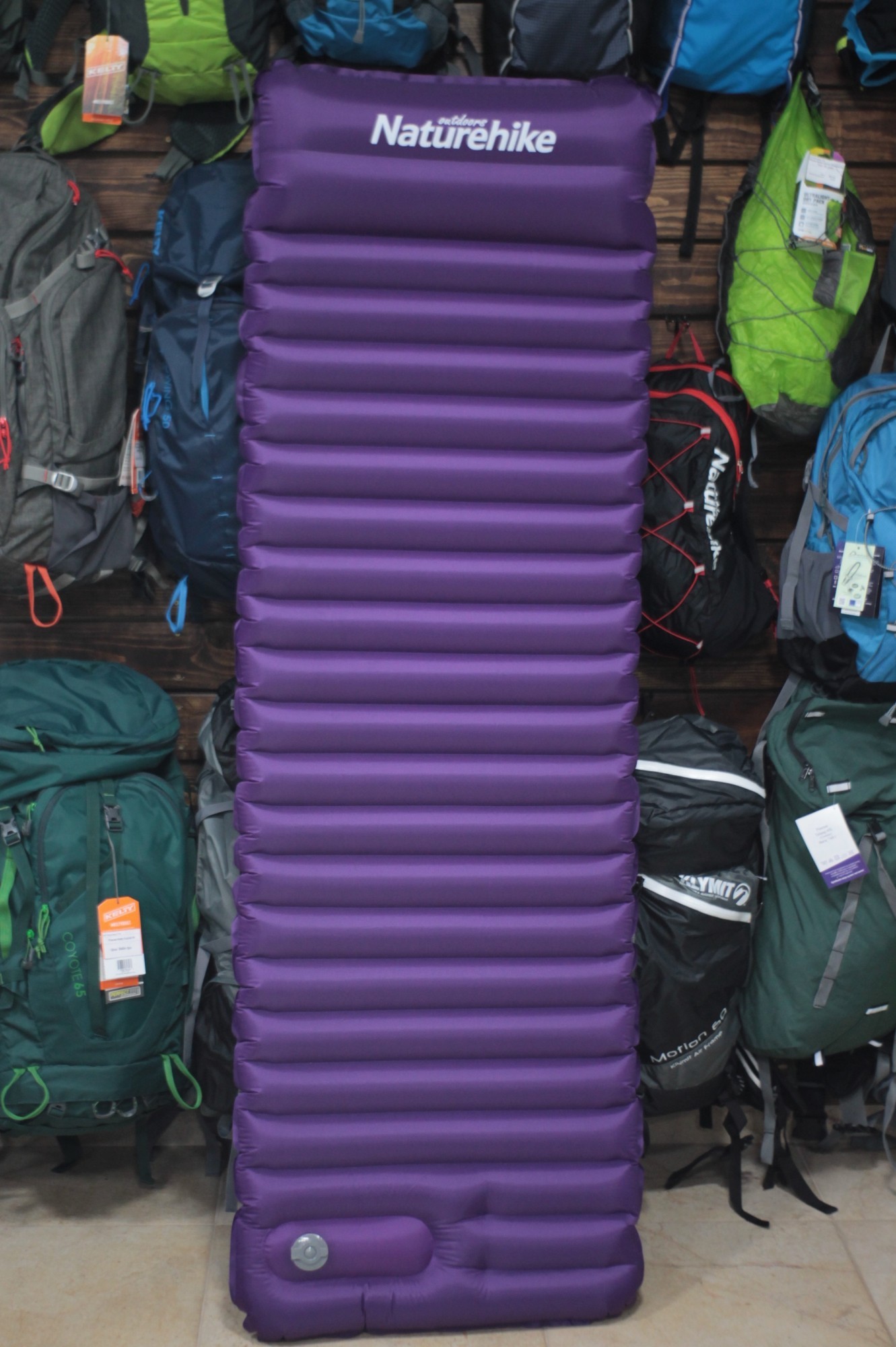 

Килимок надувний Naturehike C001 TPU MAT purple