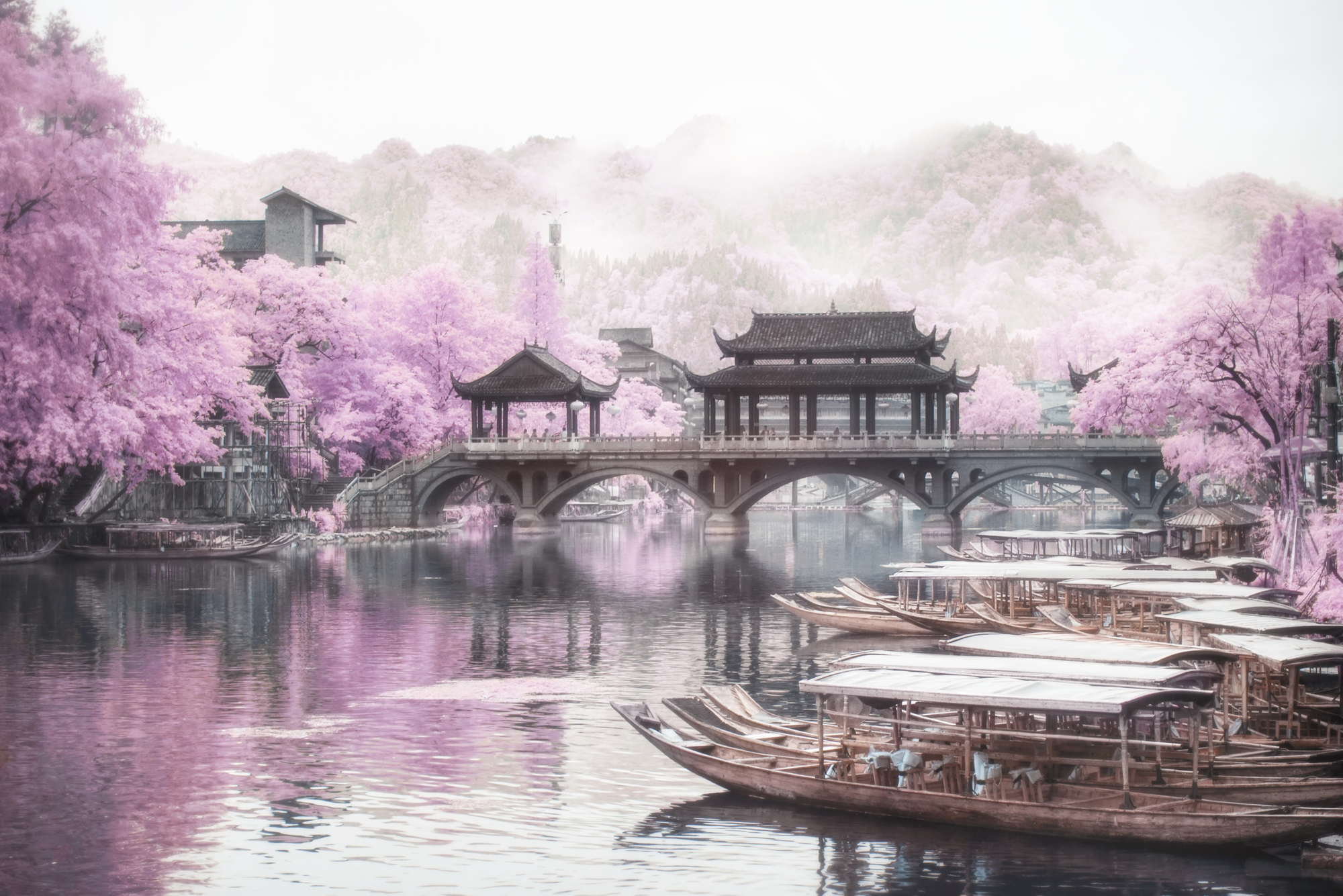 

Фотообои Архитектура 'Мост над рекой' (4631) , Холст