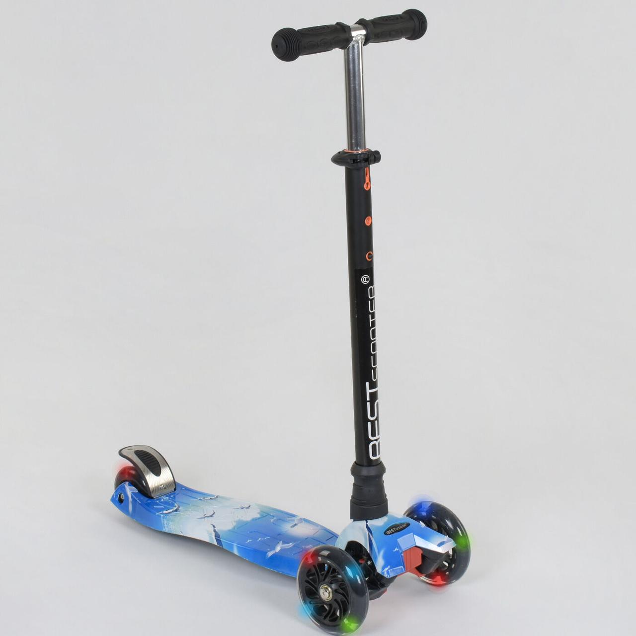 

Самокат А 24658 779-1307 MAXI Best Scooter 4 колеса PU. Подсветка