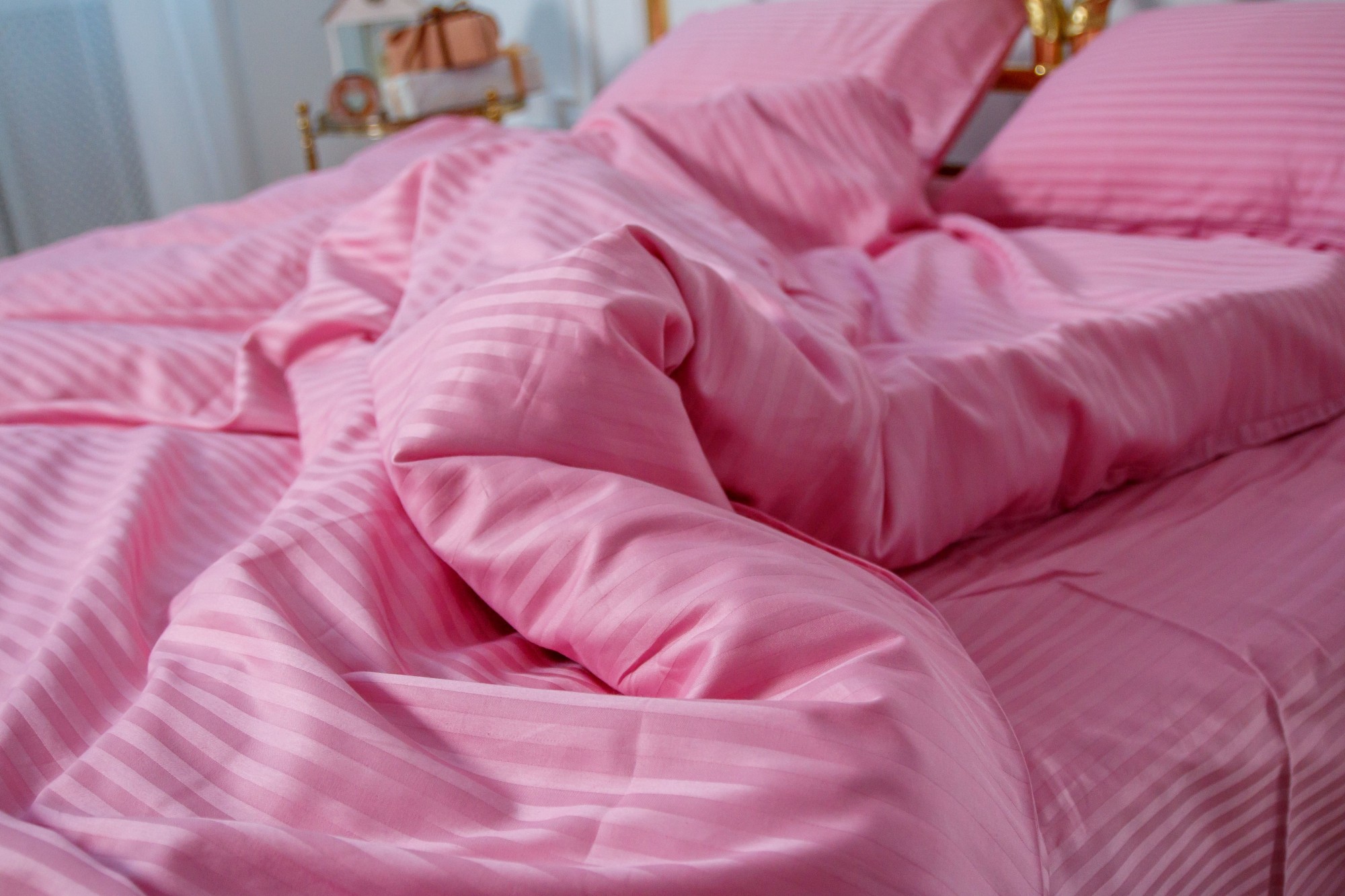 

Постельное бельё Textile Hygge сатин страйп 150х220 розовый 103312001