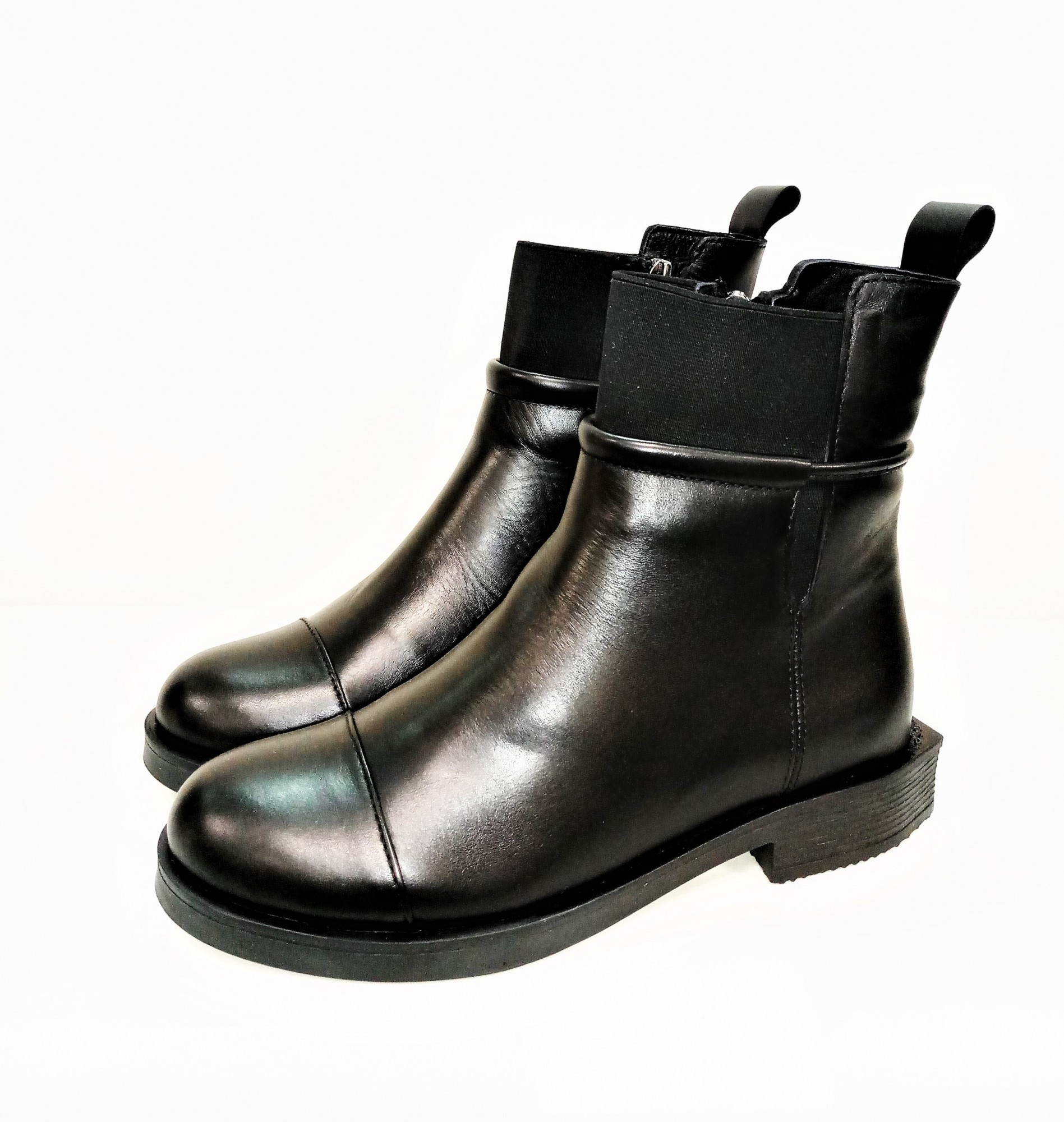 

Ботинки Marcella Shoes 700-34 40 26см Черный