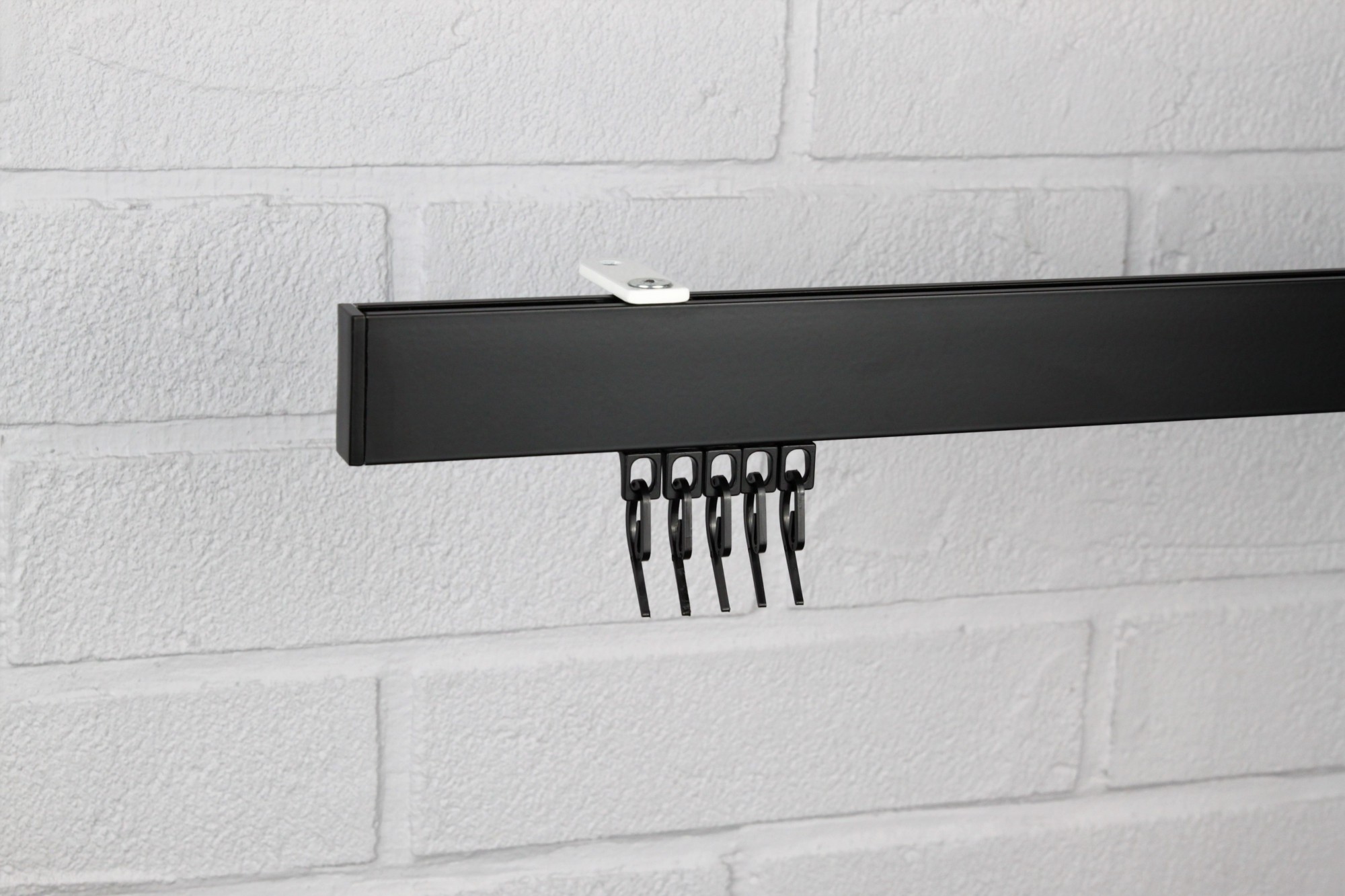 

Карниз стельовий 1-рядний Homs Decor Скарлайн 240 см Чорний. Приховане кріплення