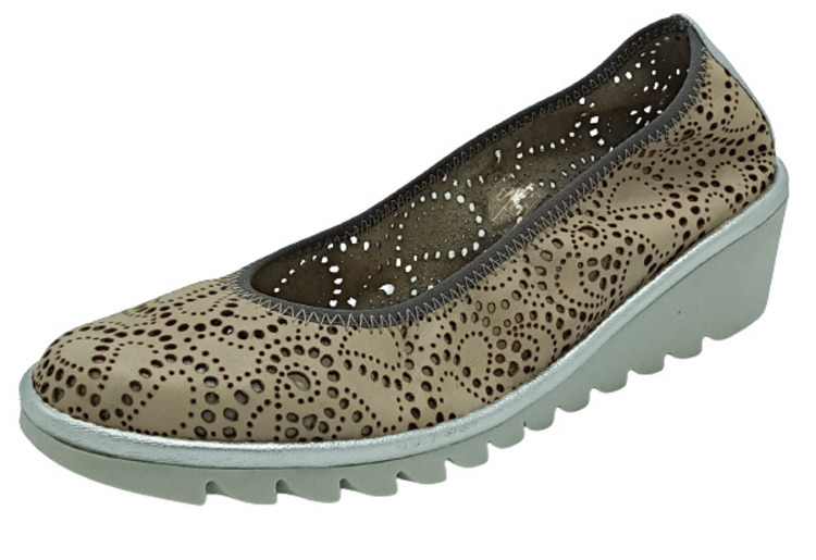 

Туфли Flexx A206-22 CORDA 35р бежевые