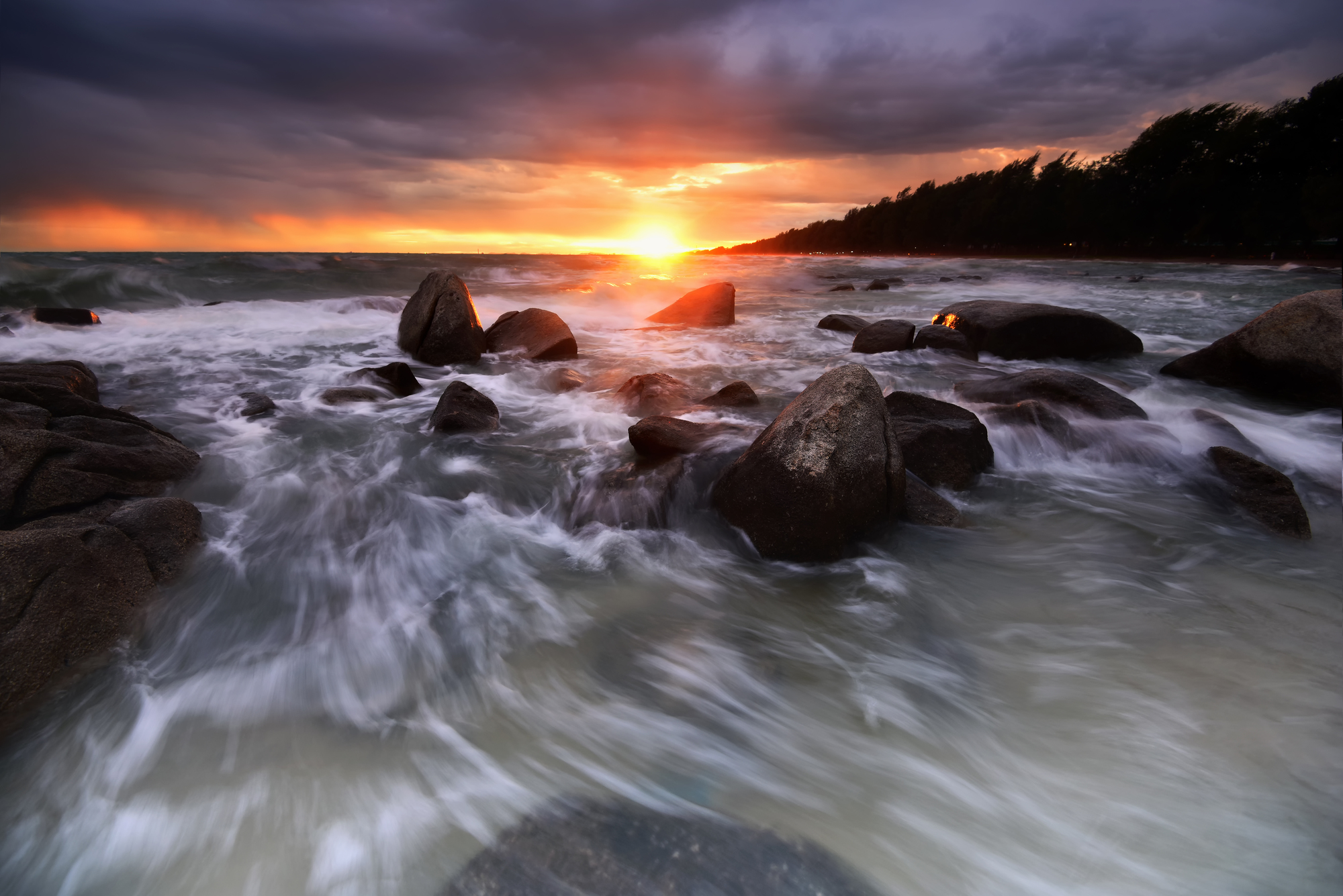 

Фотообои Море 'Бурное море' (3676) , Иней
