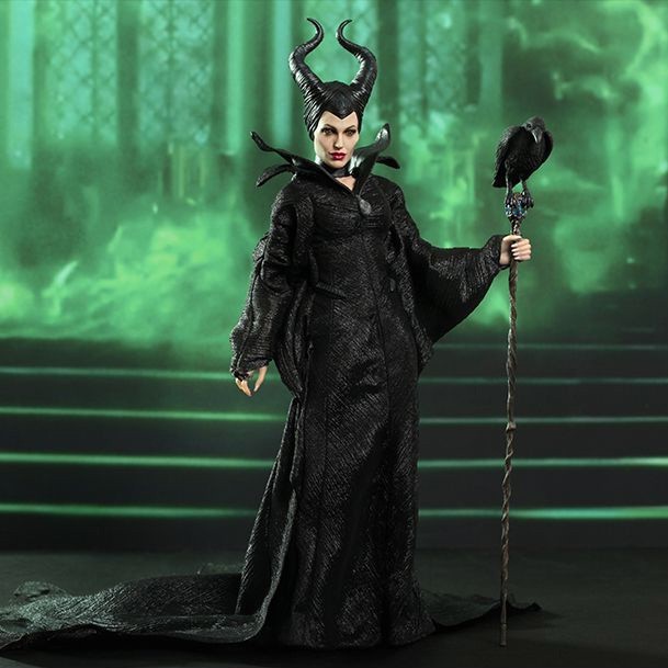 

Коллекционная портретная фигурка Hot Toys Анджелина Джоли в образе Малефисенты 29 см
