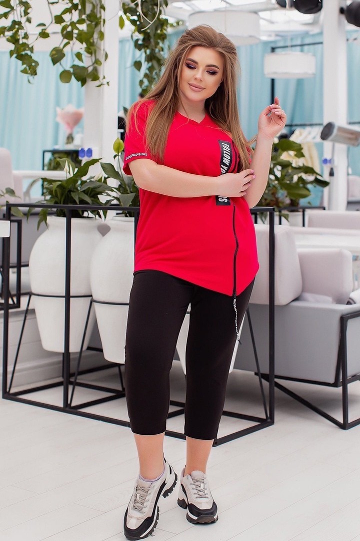 

Костюм спортивный женский футболка черные штаны джоггеры Miss Podium Красный, Костюм спортивный женский футболка черные штаны джоггеры Miss Podium Красный 60