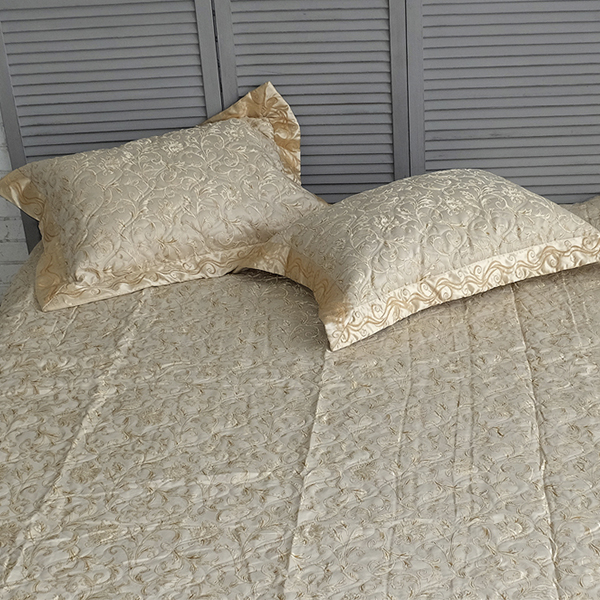 

Покрывало La Scala 250x260 см