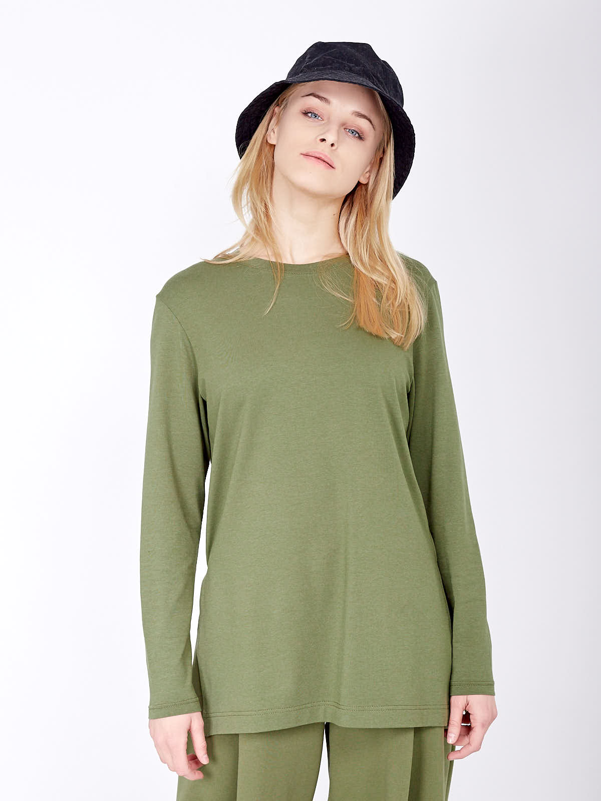 

Джемпер женский Fromus модал XS(40) Оливковый 2479-36