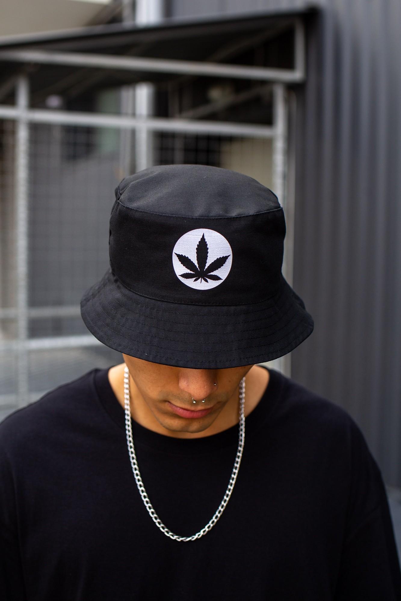 

Панамка Without Ring Cannabis White L Black