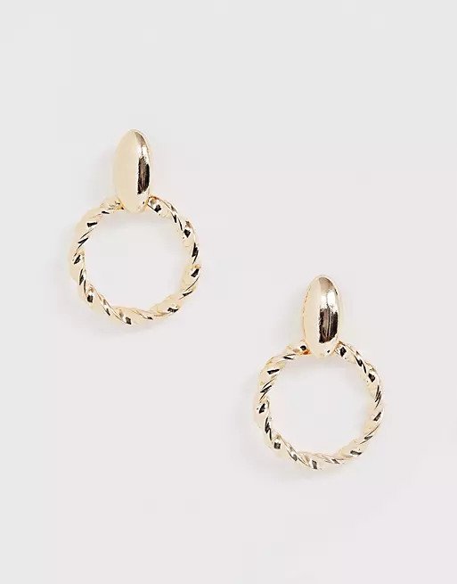 

Сережки ASOS DESIGN напівкільця S118 золотисті (P-6910806230891)