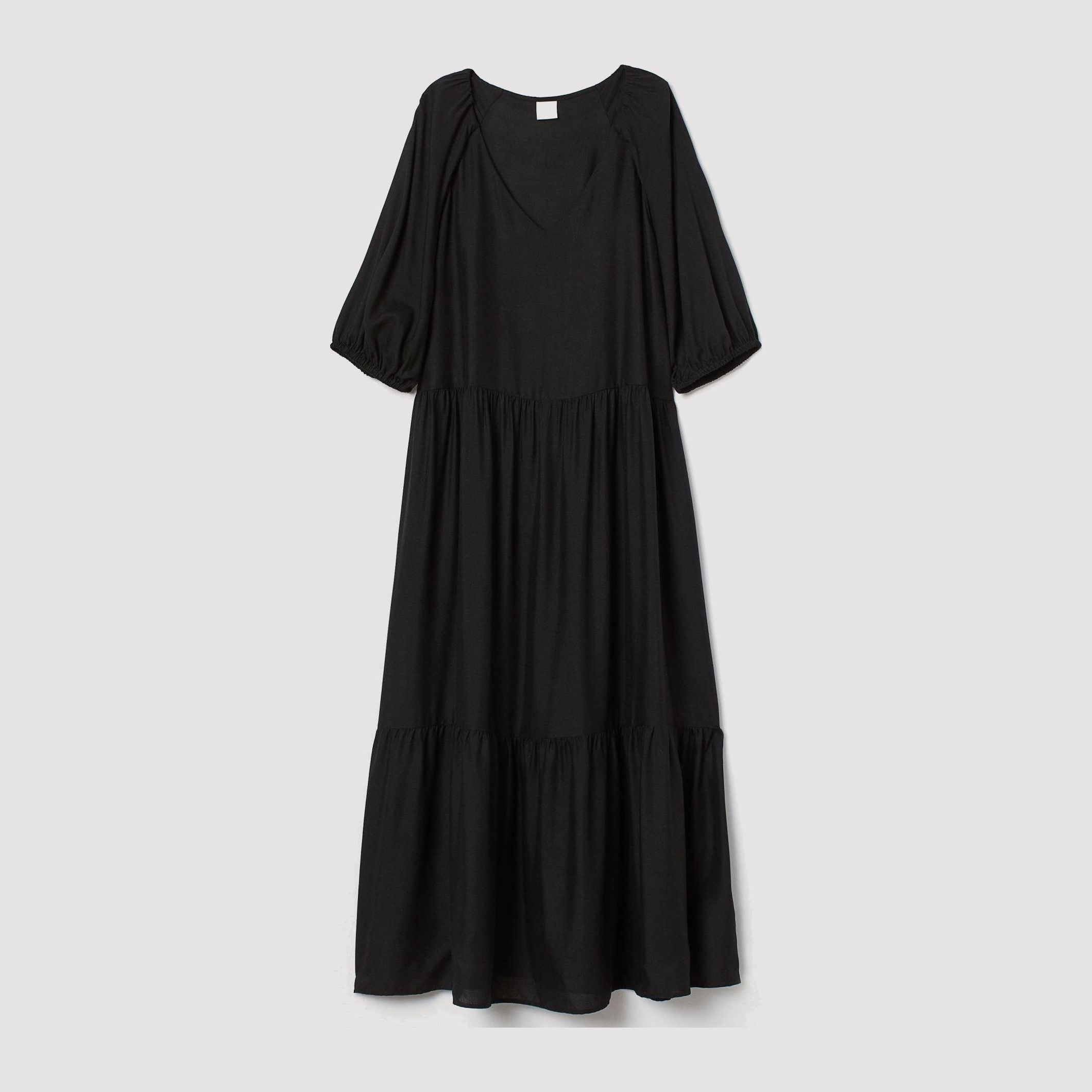 

Платье H&M 8655201-AAAD M Черное