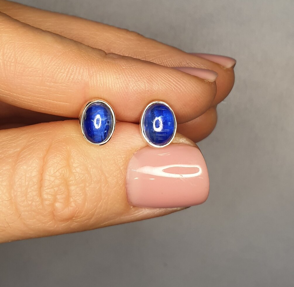 

Сережки серебряные с кианитом 1,78 г