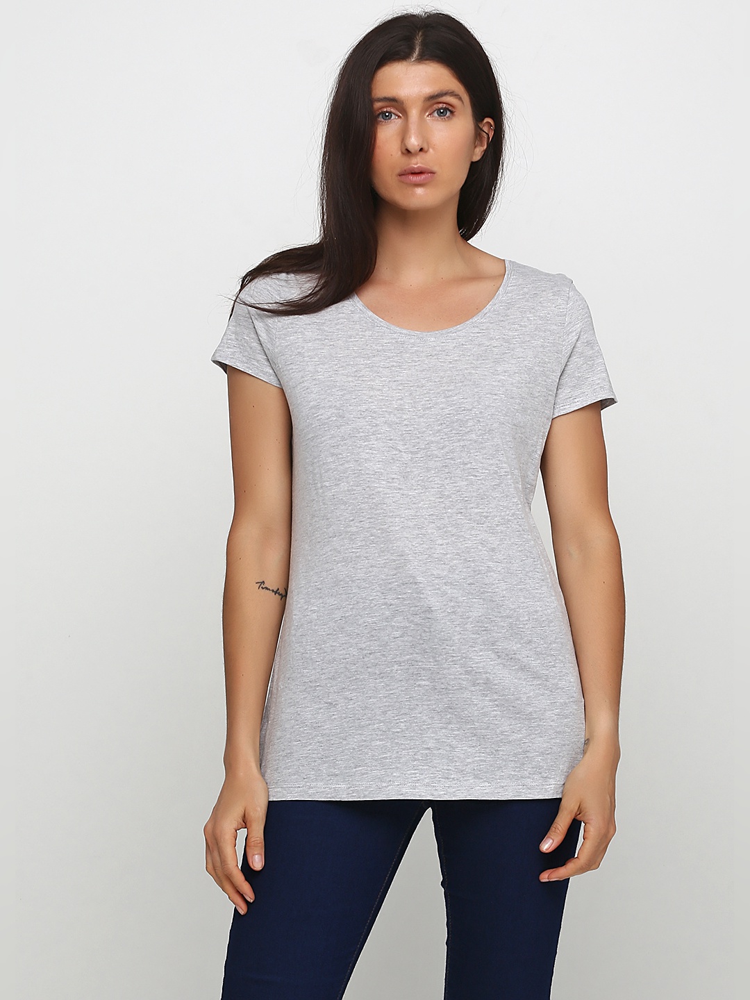 

Футболка H&M 0651456_сер_01  Серая, Футболка H&M 0651456_сер_01 XS Серая