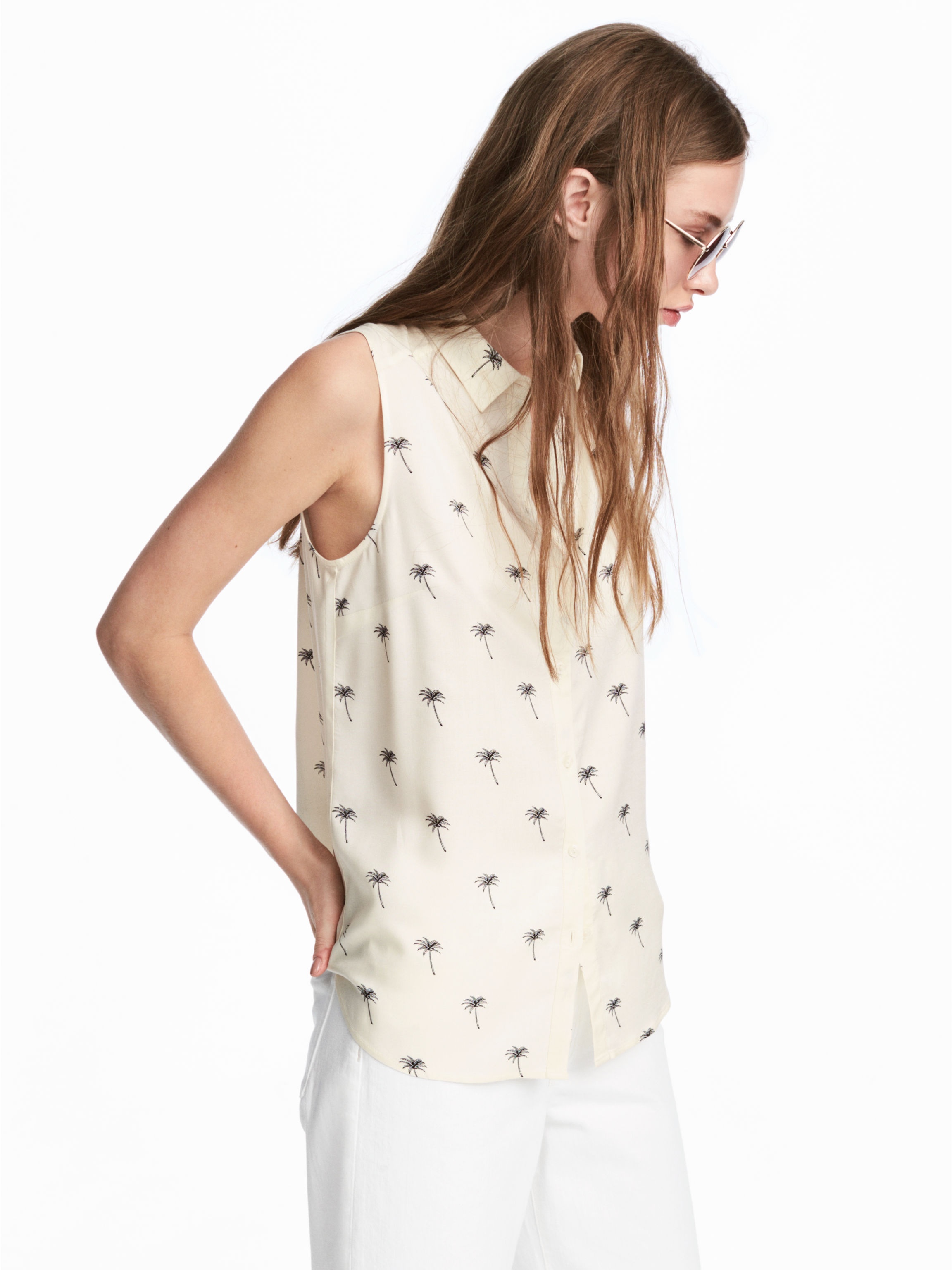 

Блузка H&M 4632906 34 Натуральная белая с пальмами