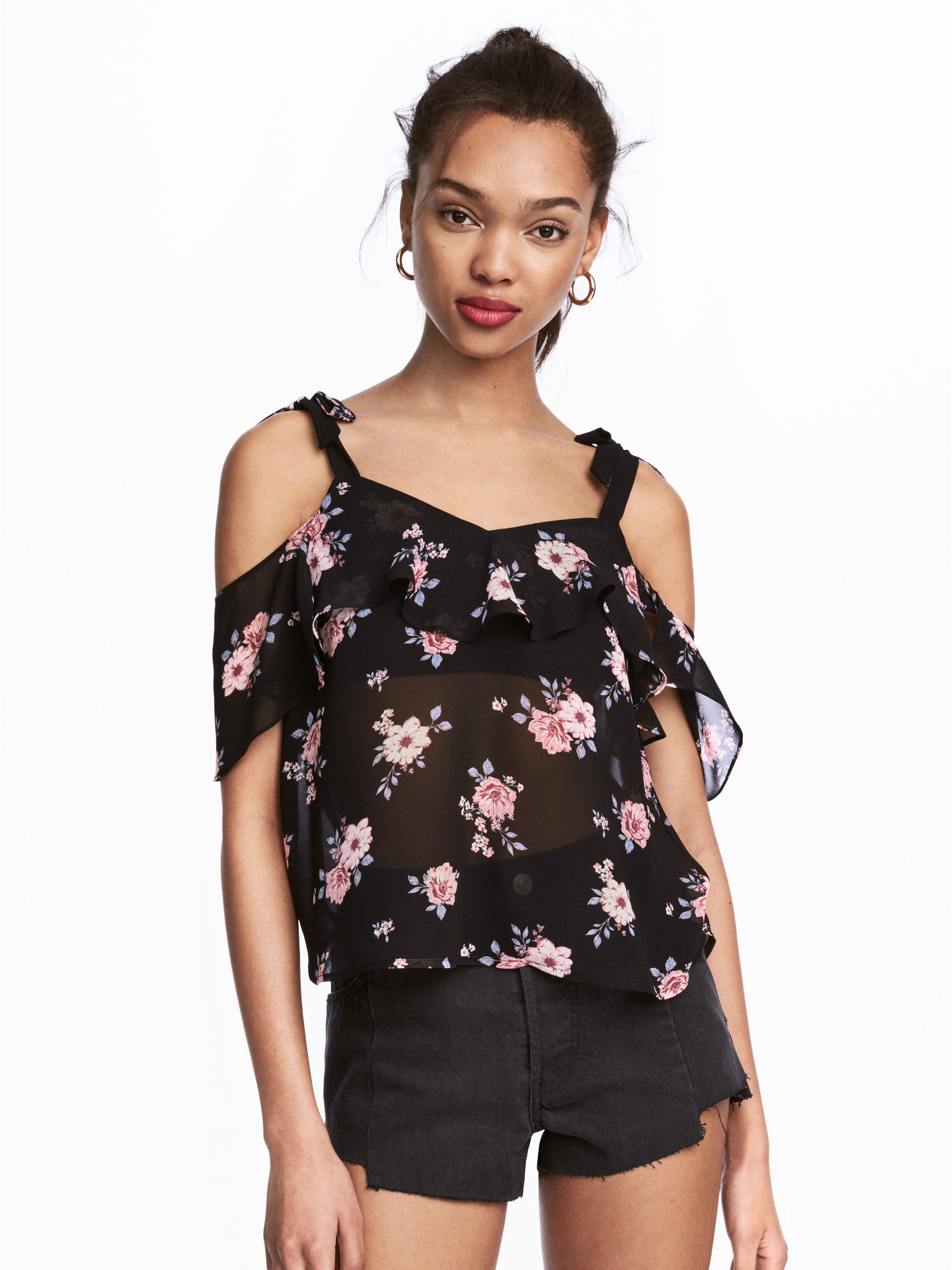 

Топ H&M 5212015 32 Черный с цветами