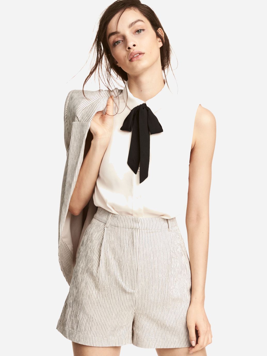 

Блузка H&M 0486303_02 40 Молочная