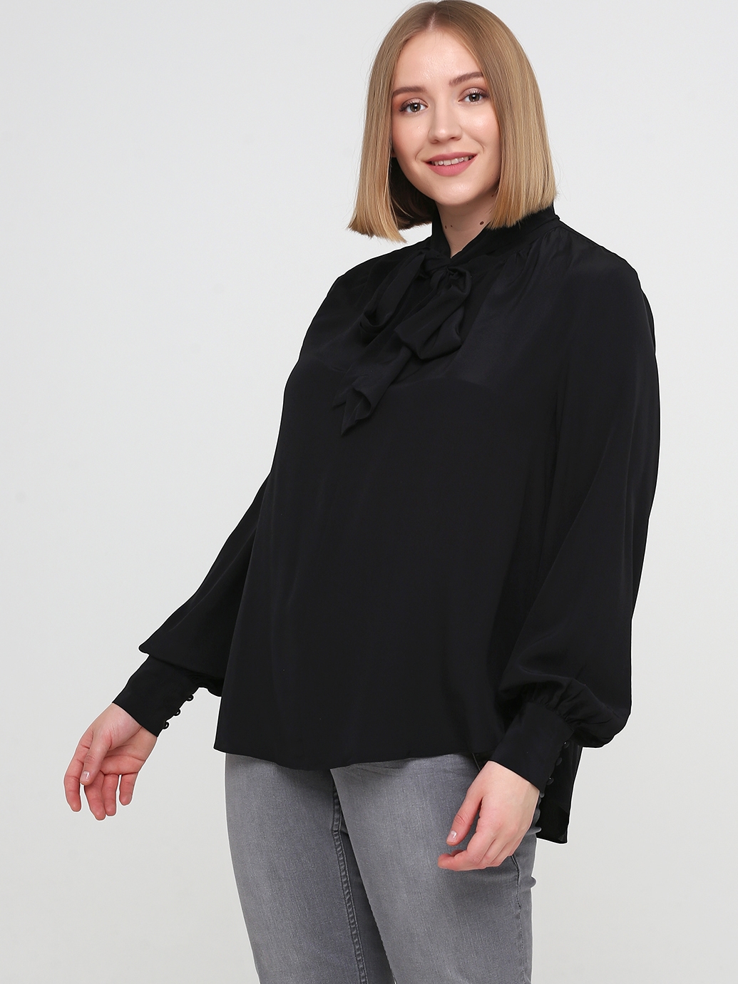 

Блузка H&M 25-0779 42 Черная