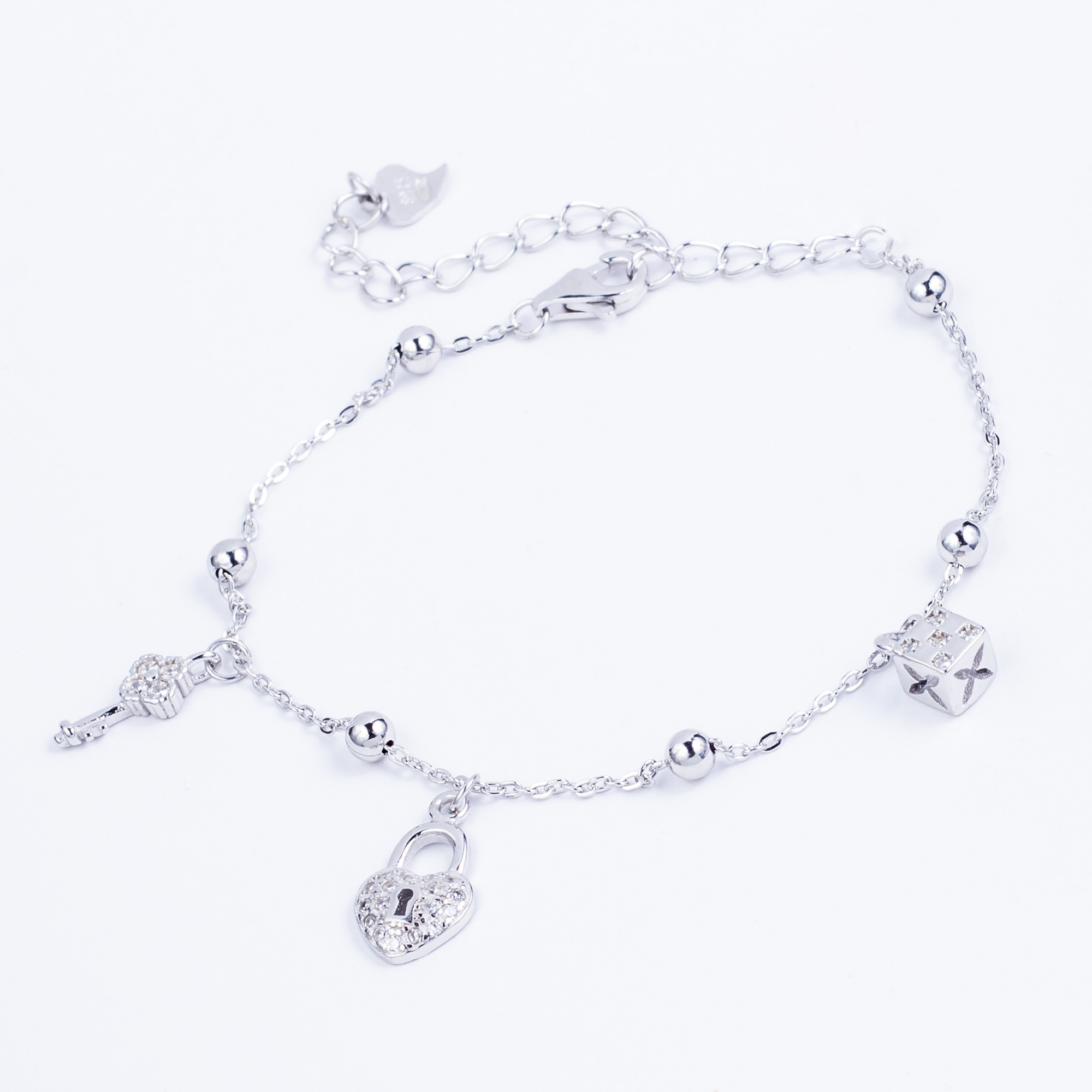 

Браслет TOP Silver размер 16,0 2,70 г 550117б