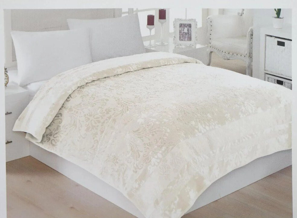 

Велюровая махровая простынь Cestepe Bamboo Krem 200х220
