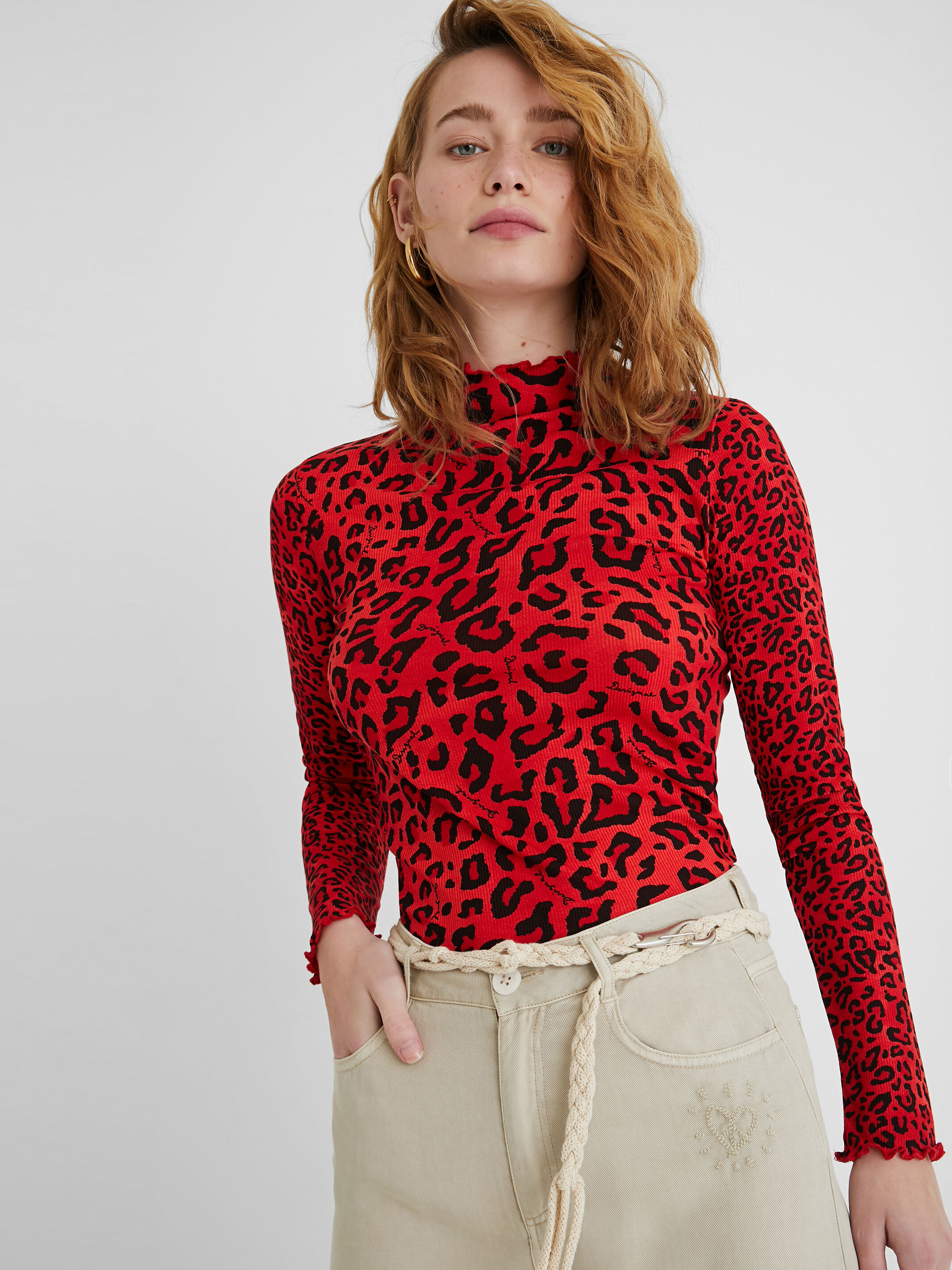 

Водолазка Desigual 21SWTKY2-3000 XL