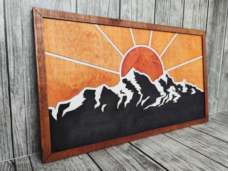 

Картина деревянная 3д, 3d Рассвет в горах. Ручная работа. Картина покрыта натуральными морилками и лаком на водной основе. Экологически чистая. Размер 50 x 28 см