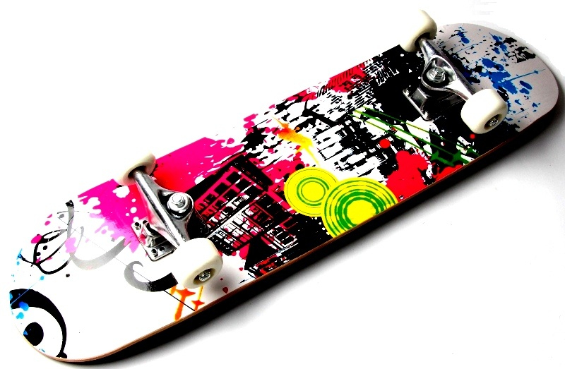 

Скейтборд "Display" деревянный с рисунком 31", "Rainbow"